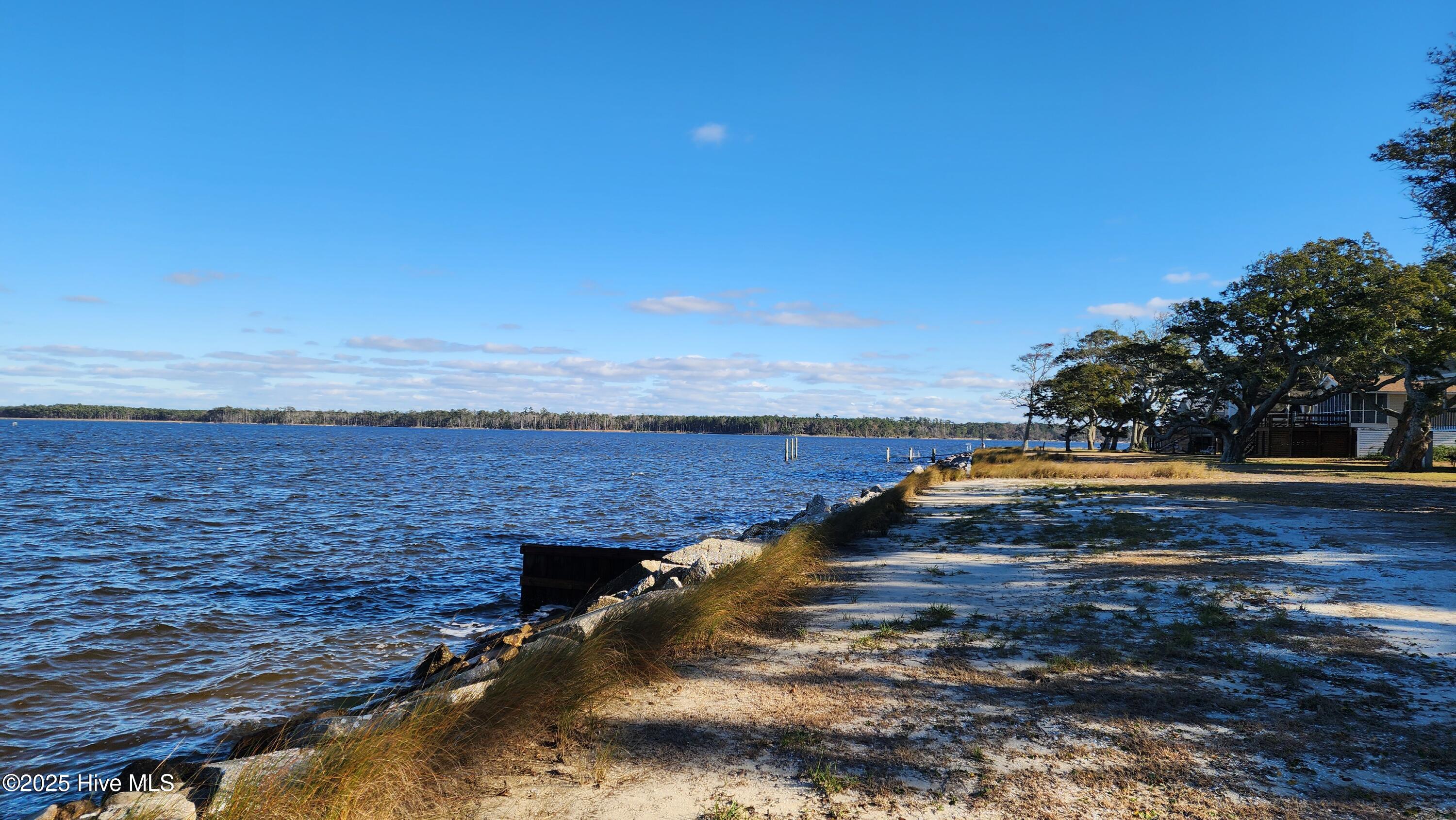 239 Pamlico Parkway