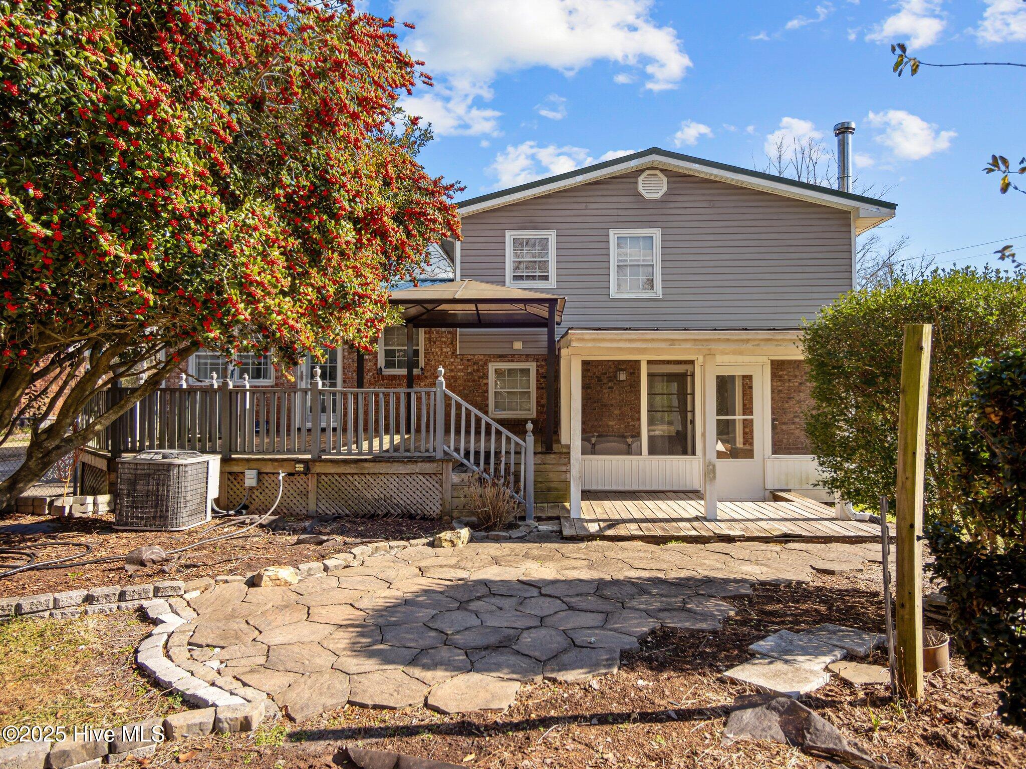 106 Marion Court