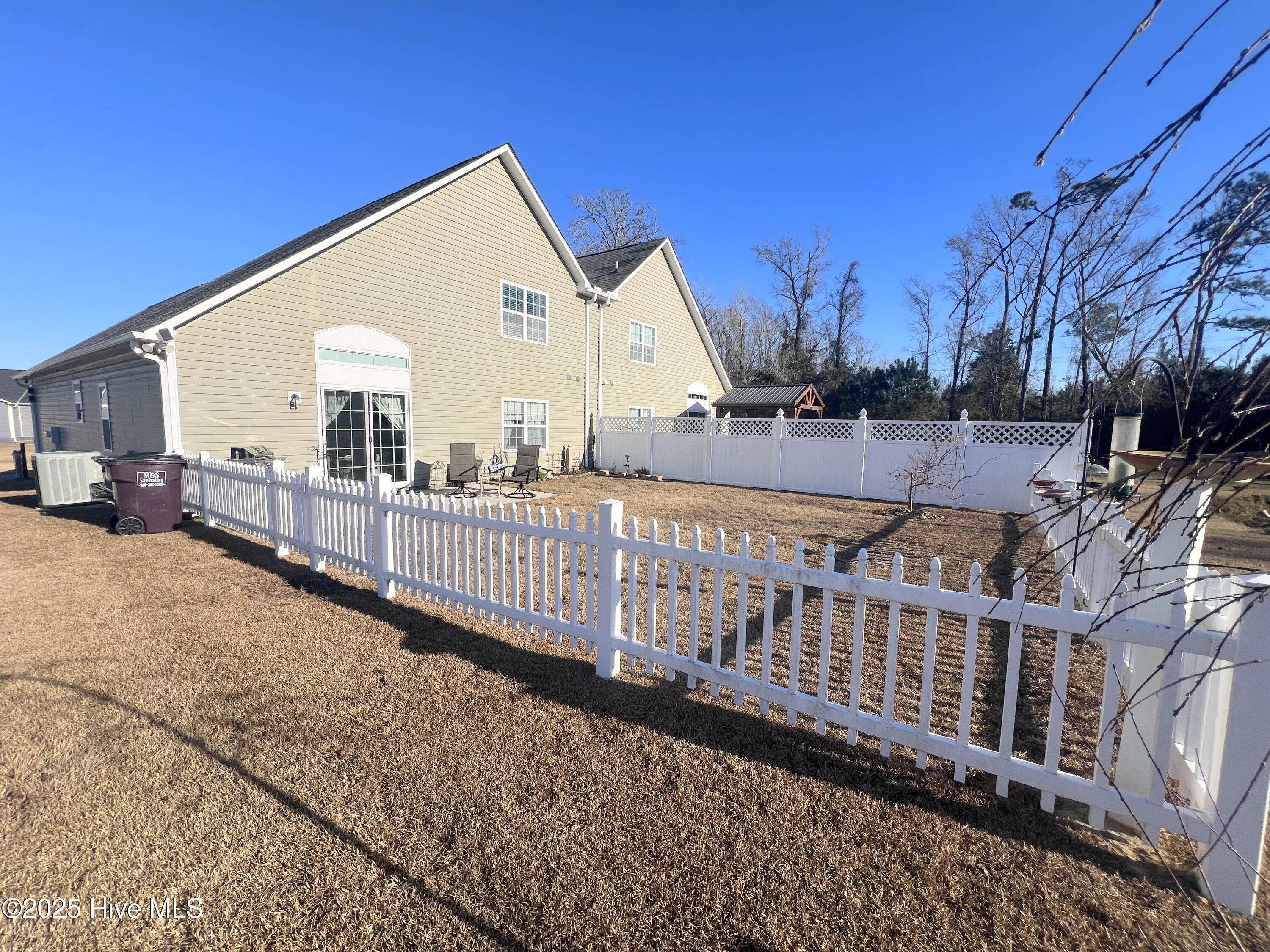 300 Garland Shores Drive