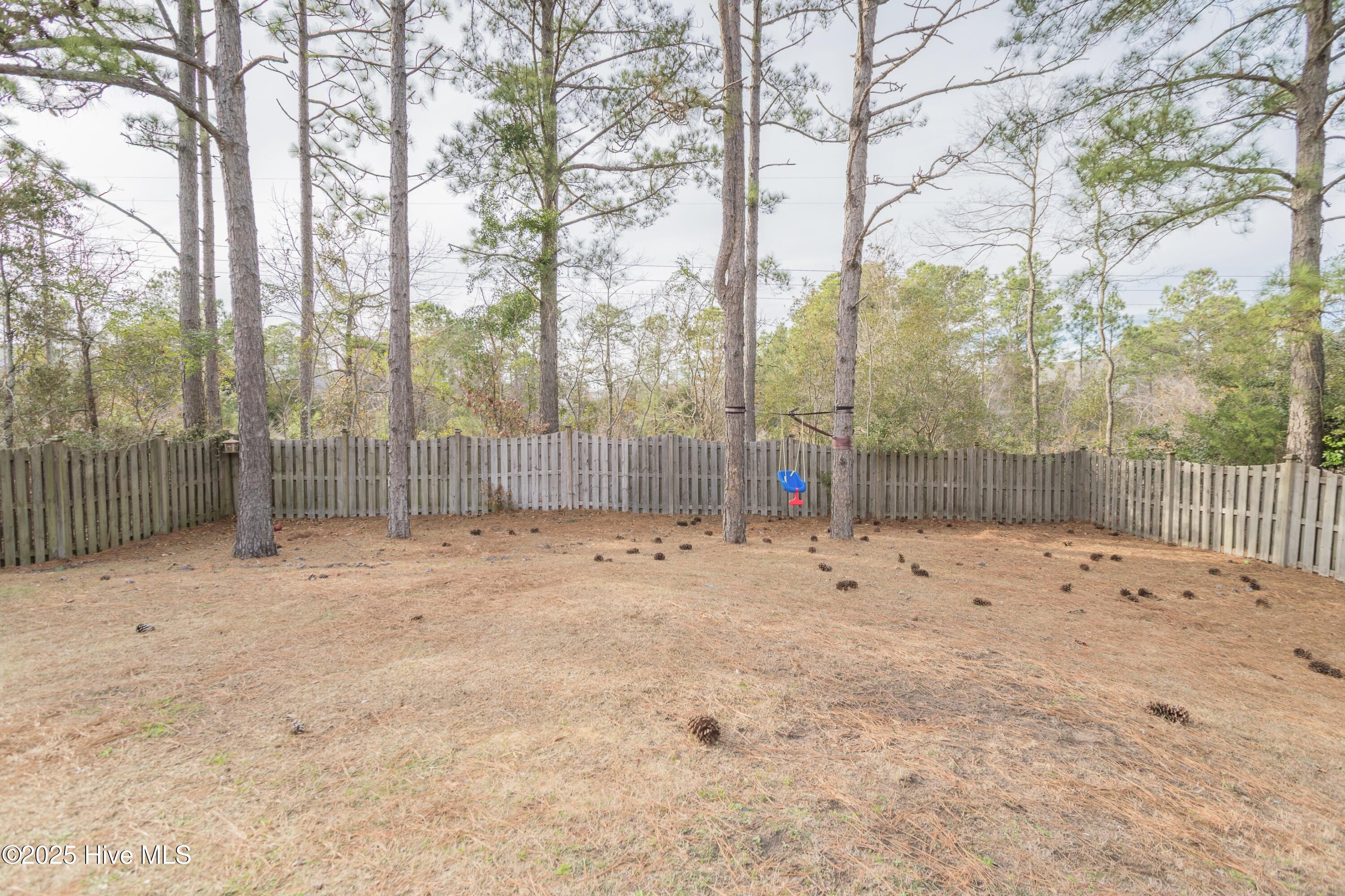 1216 Daisy Court