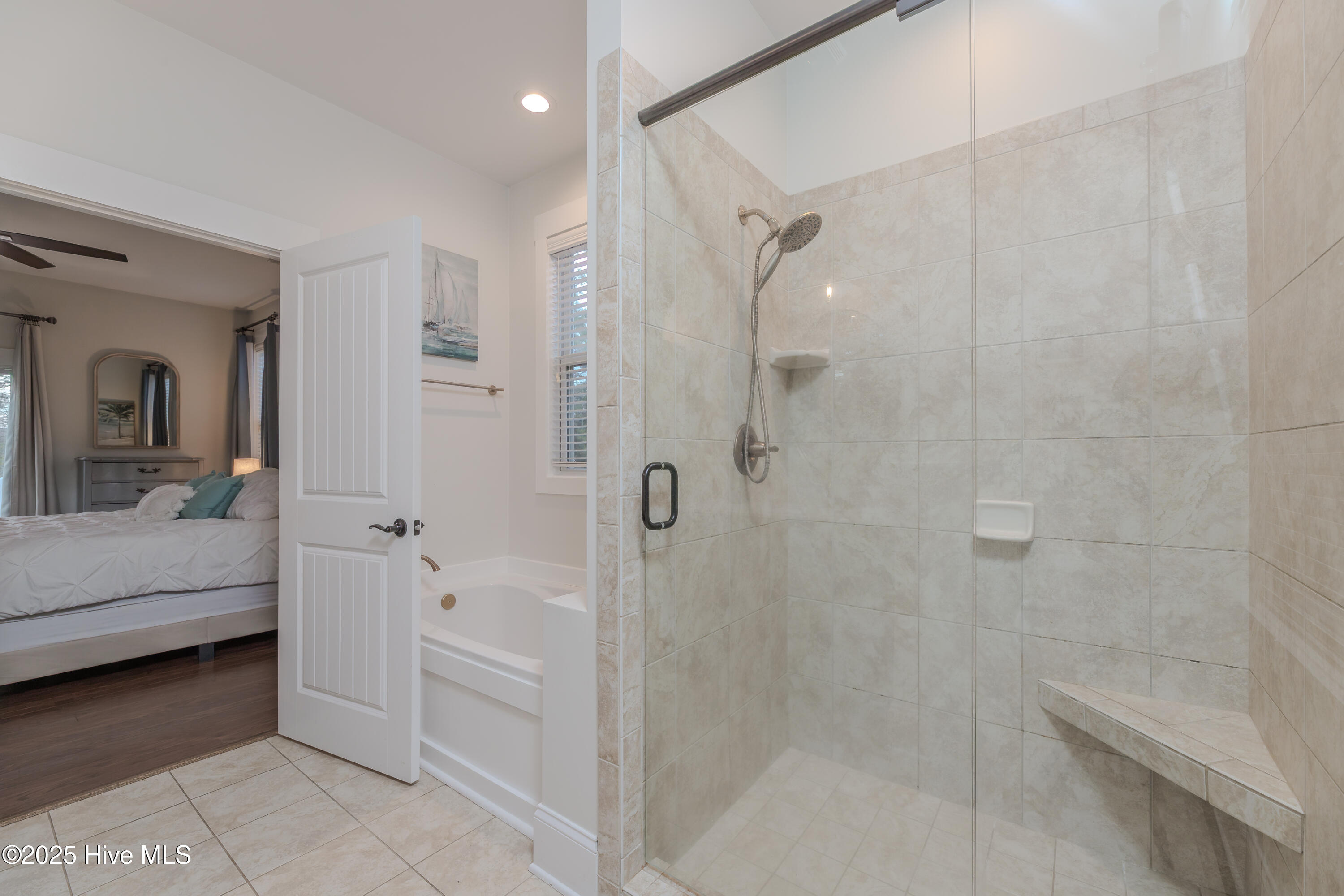 1216 Daisy Court