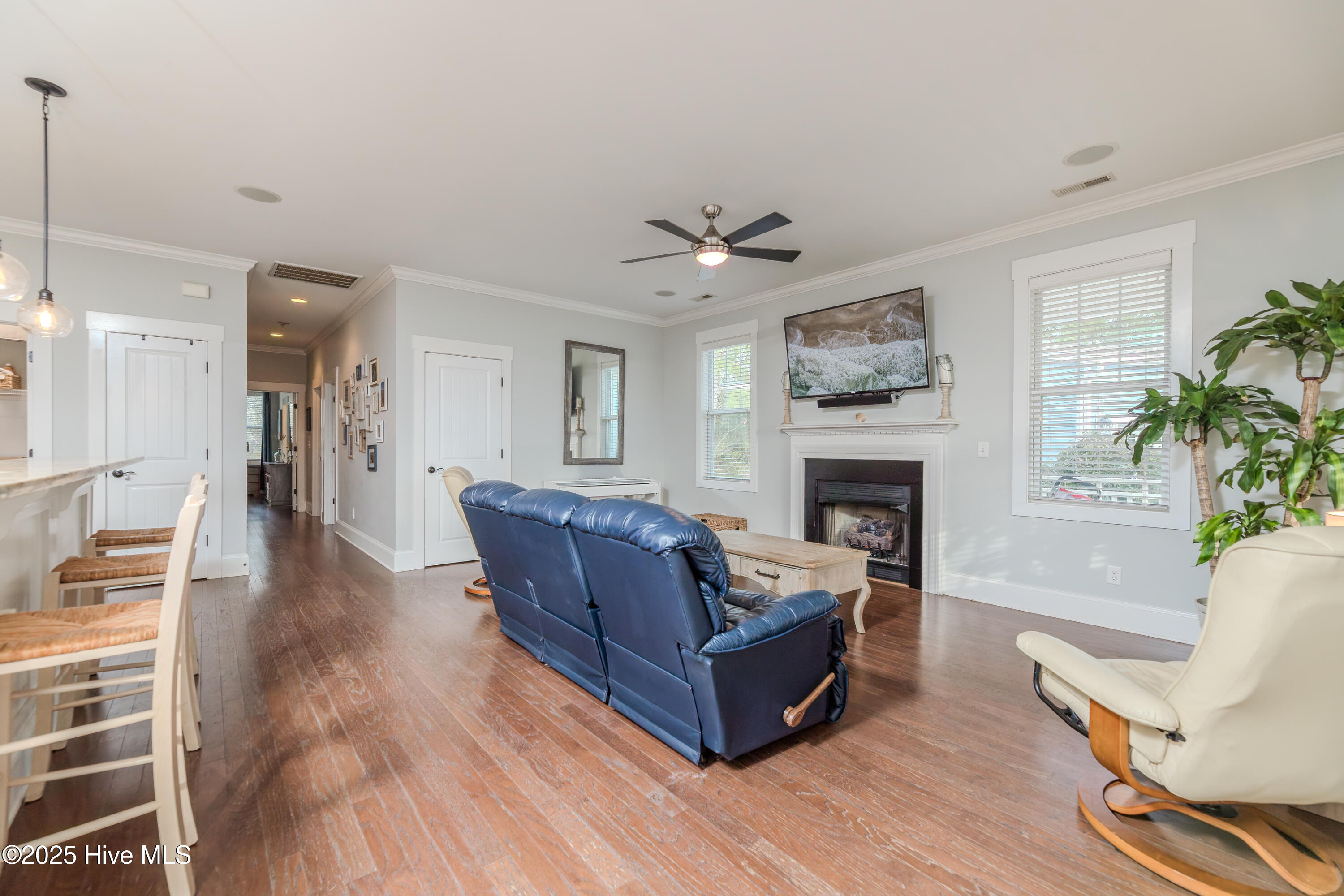 1216 Daisy Court
