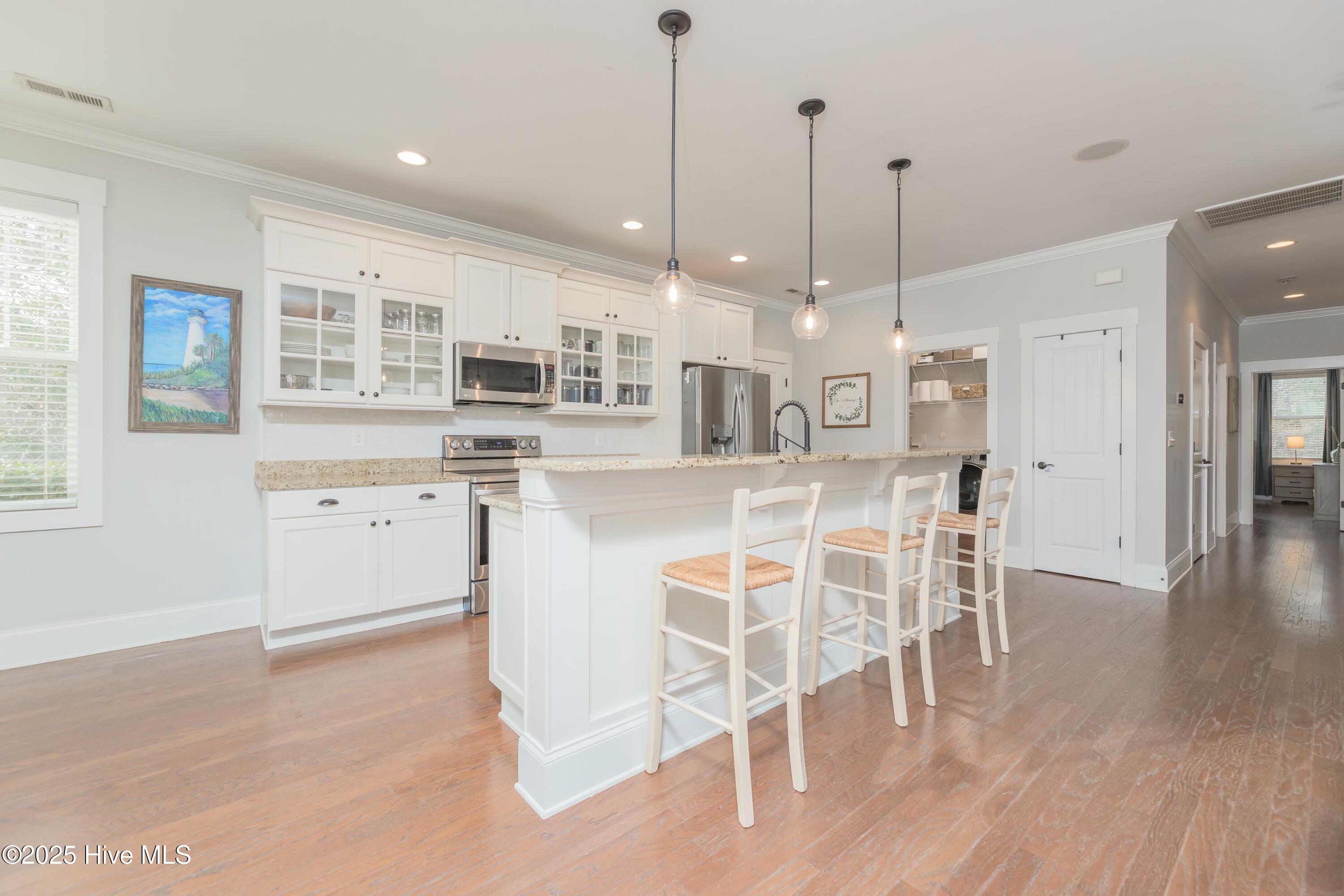 1216 Daisy Court