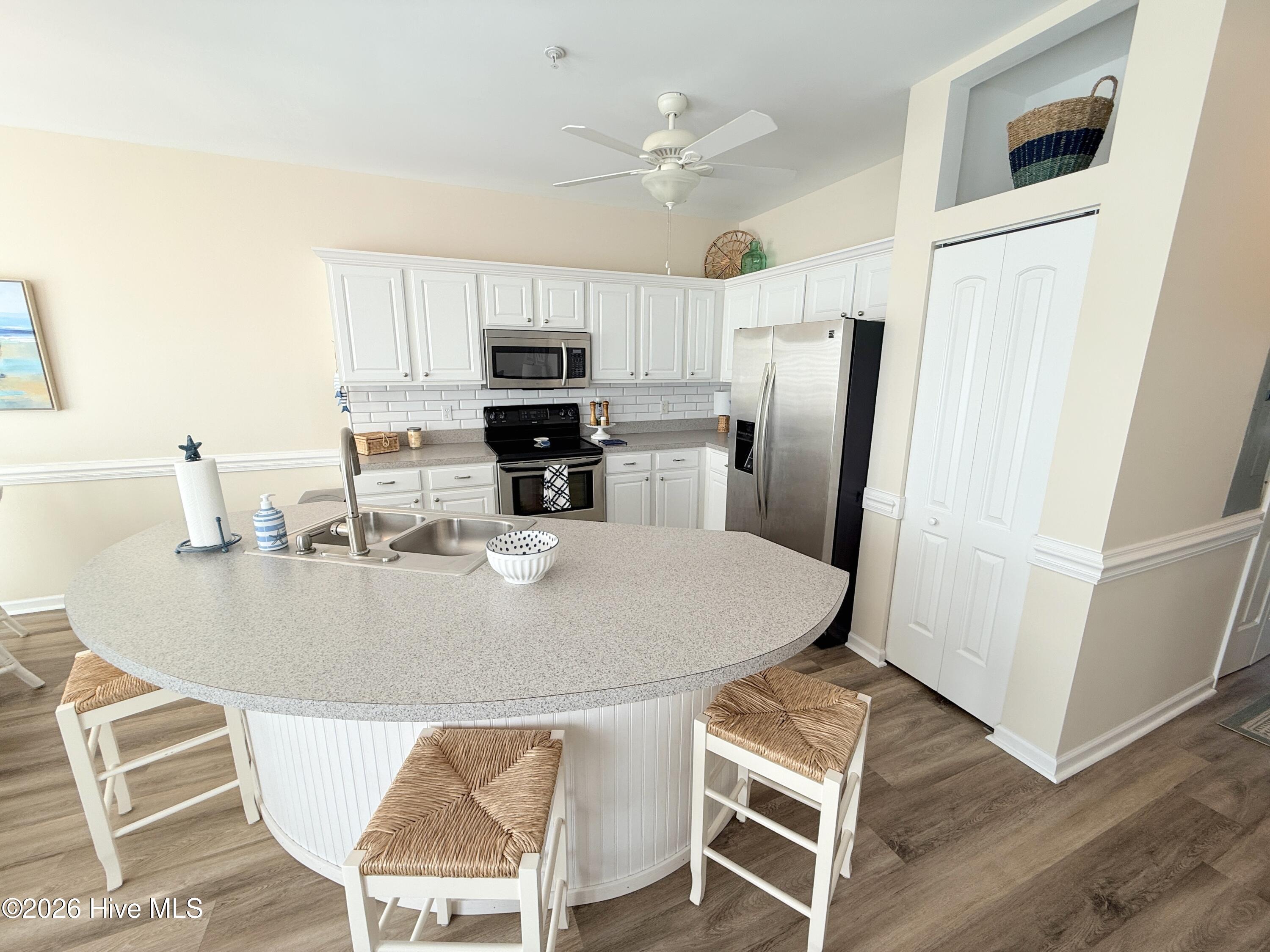 105 Beachwood Drive 1c