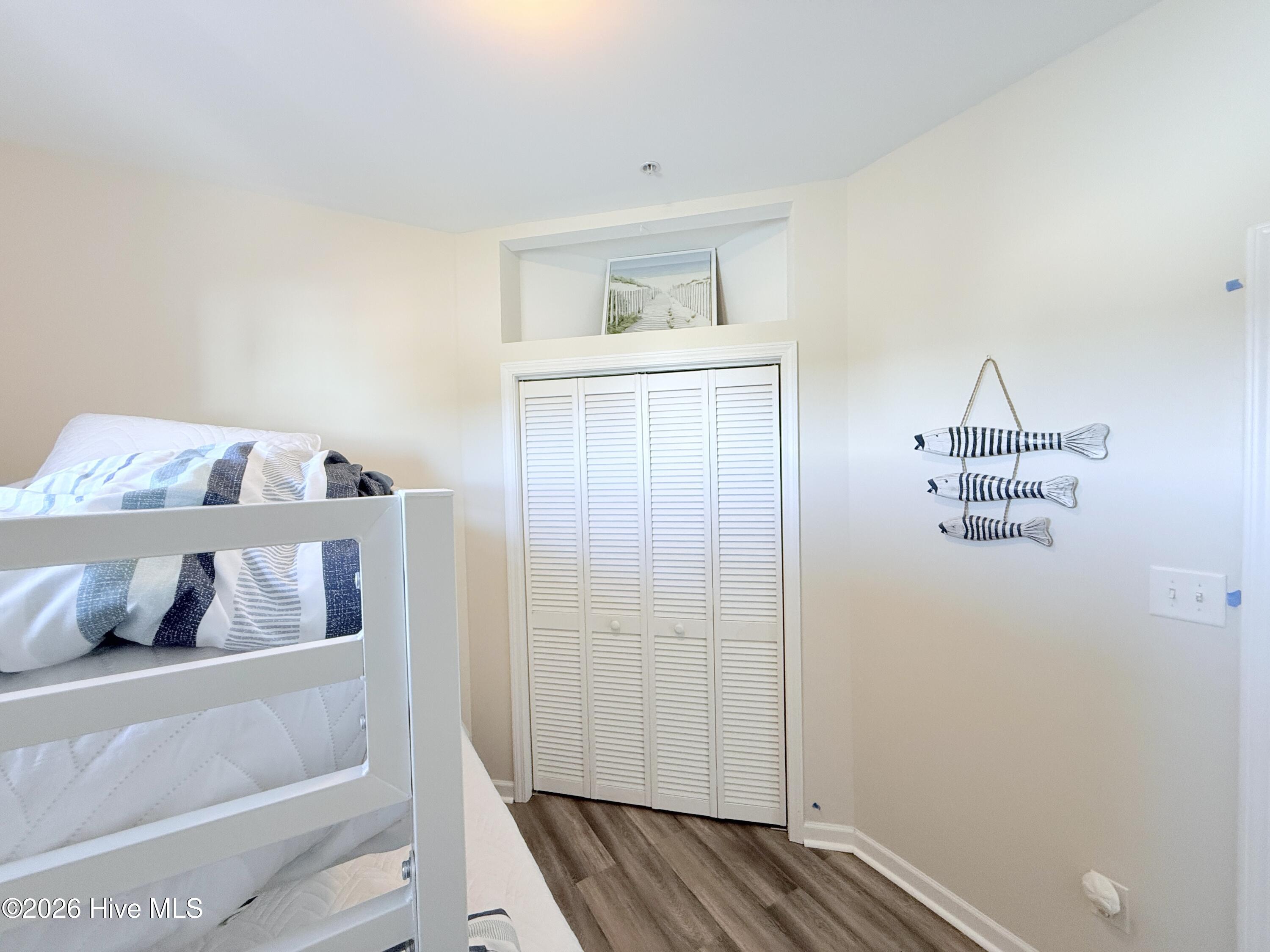 105 Beachwood Drive 1c