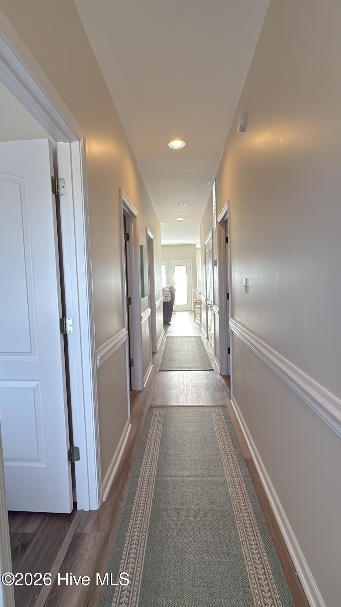 105 Beachwood Drive 1c