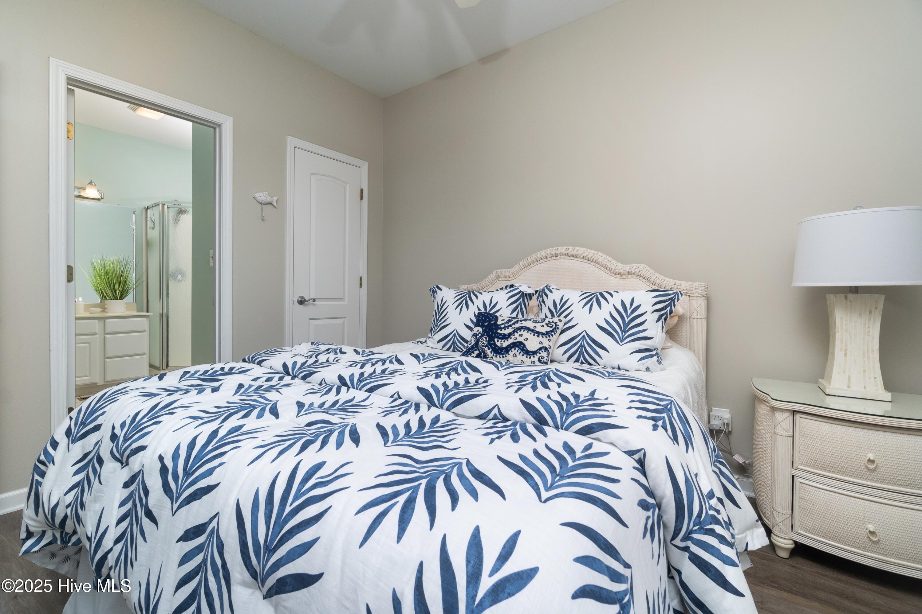 105 Beachwood Drive 1c