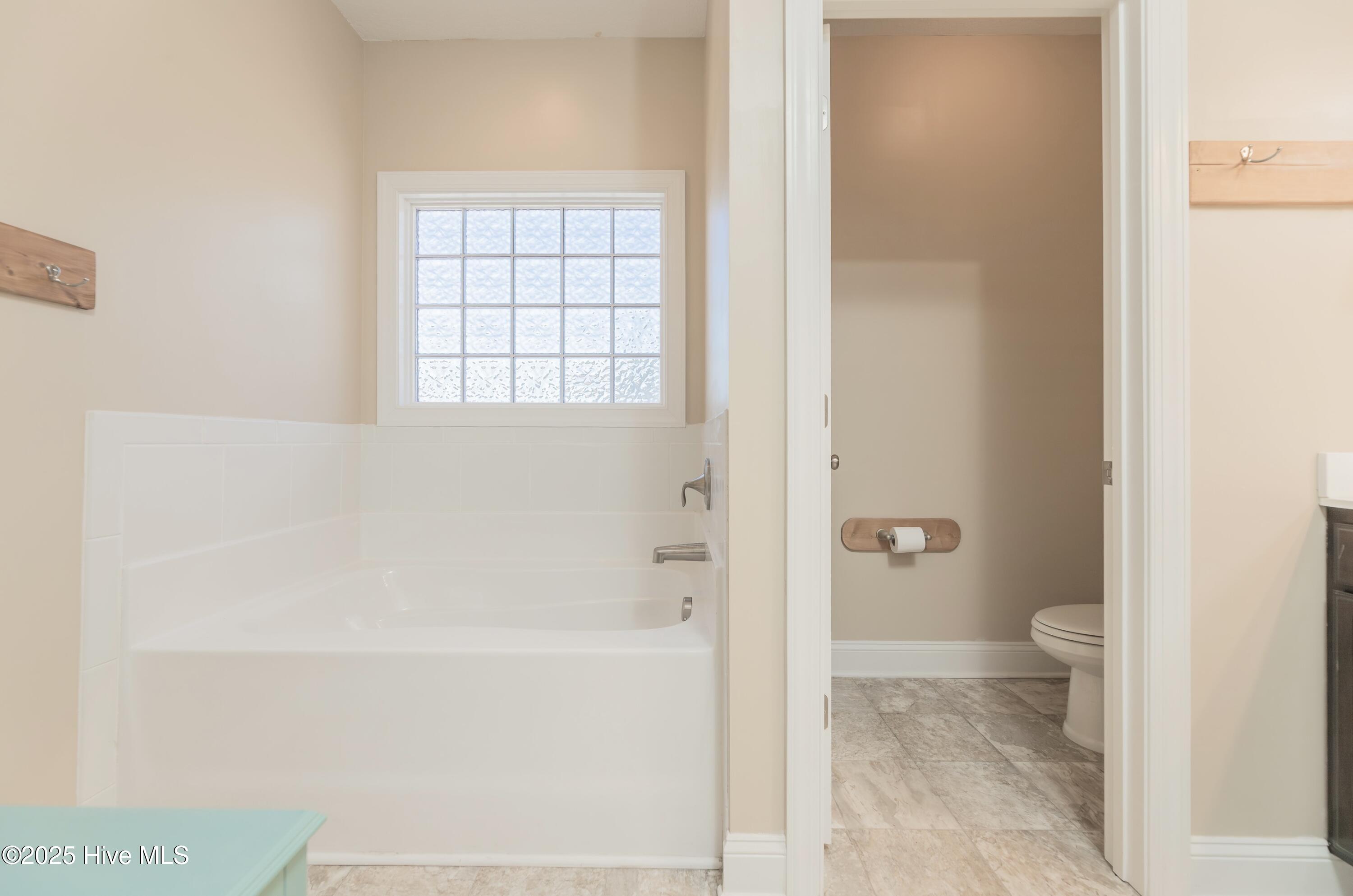 127 Village Creek Drive