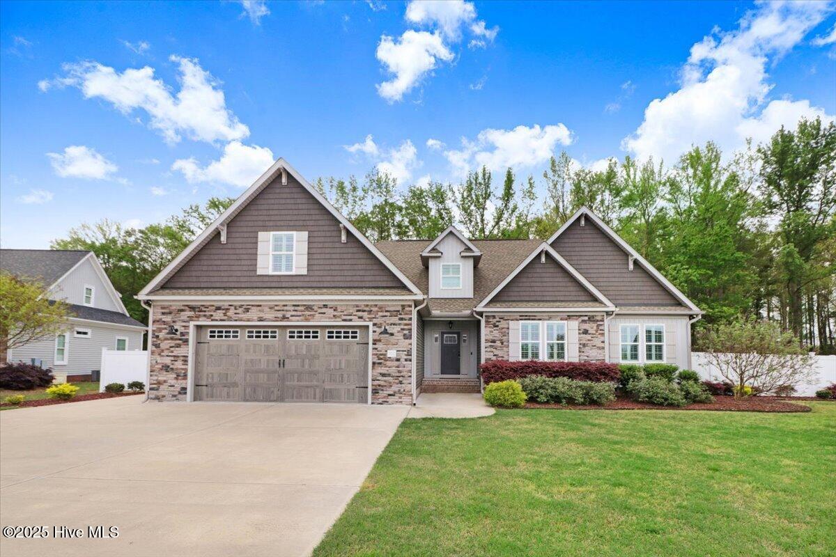 102 Apple Tree Lane