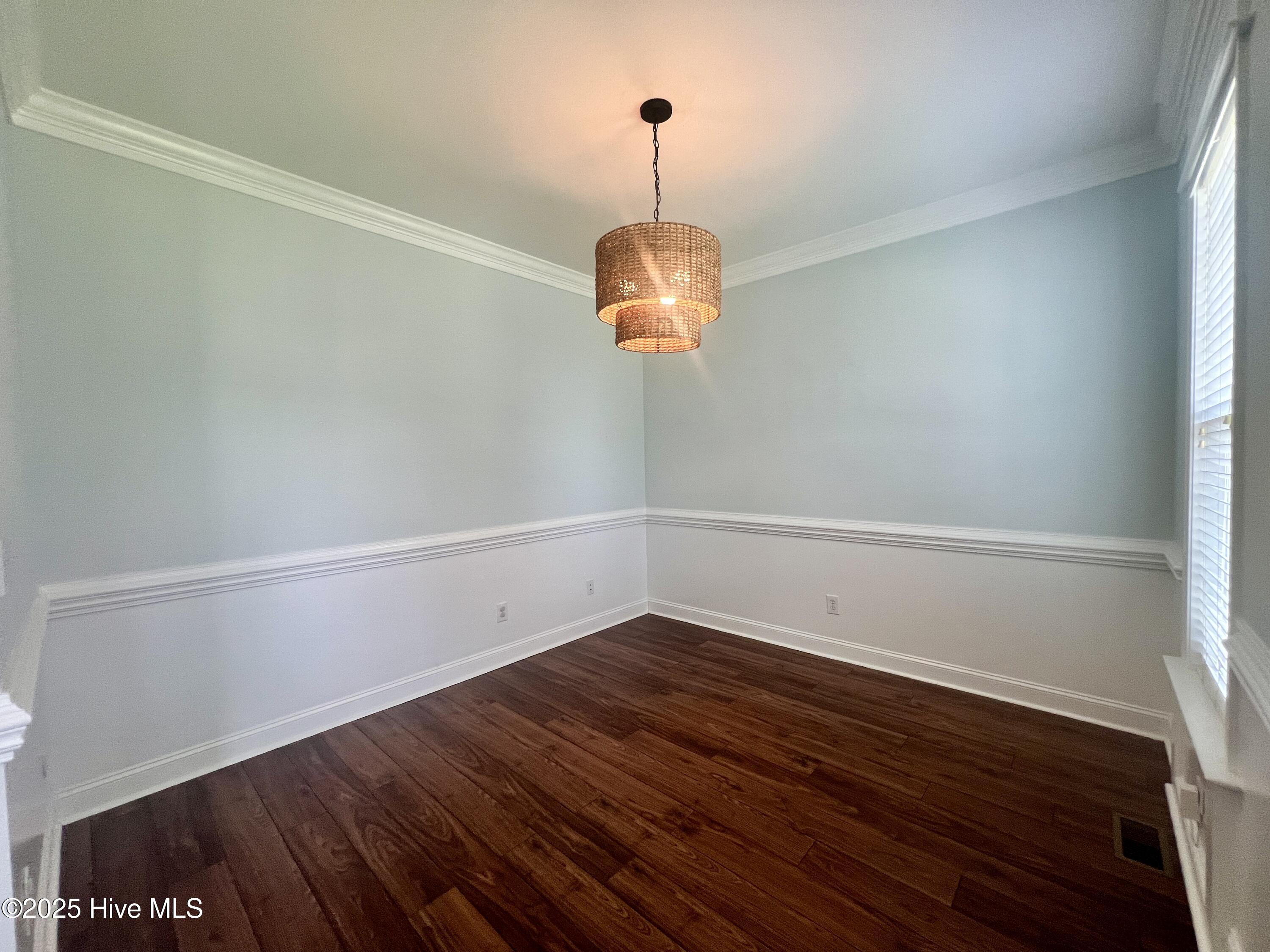 2203 Franklin Drive
