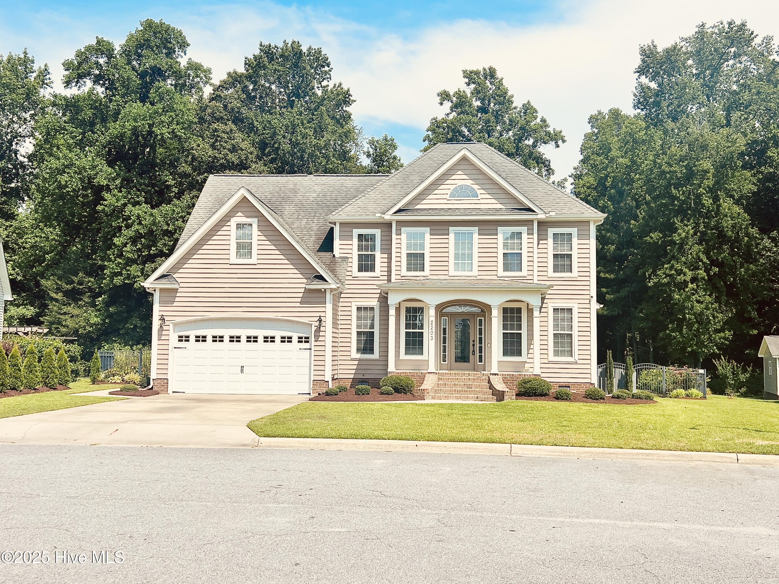 2203 Franklin Drive