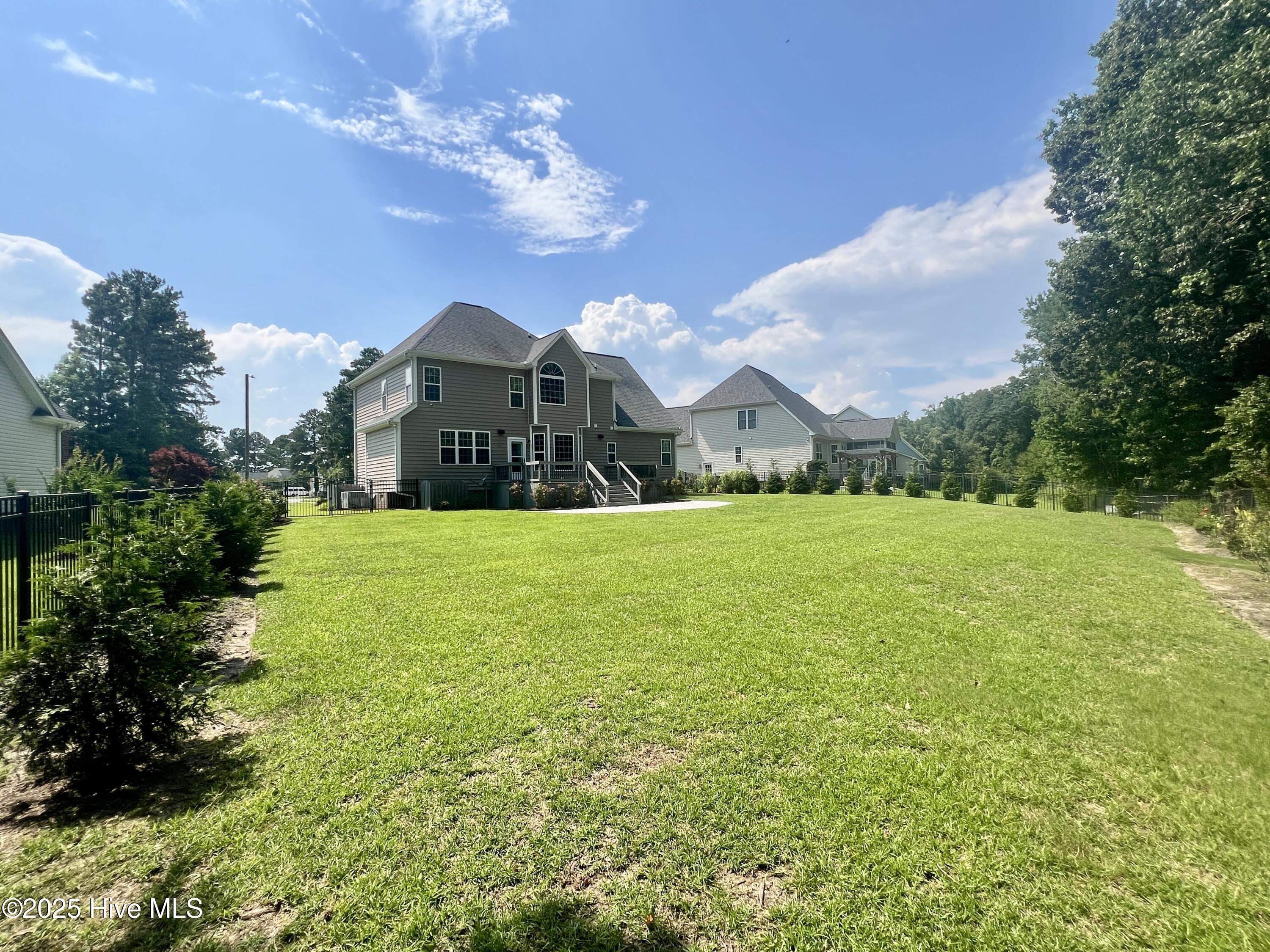 2203 Franklin Drive