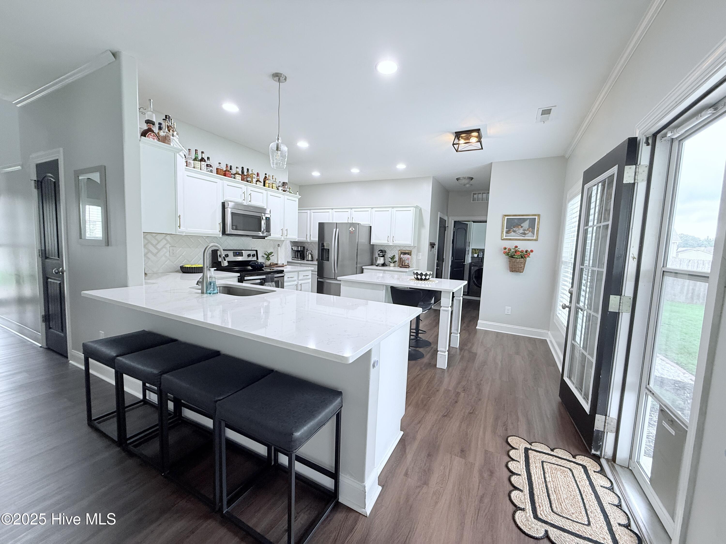 805 Oleander Street