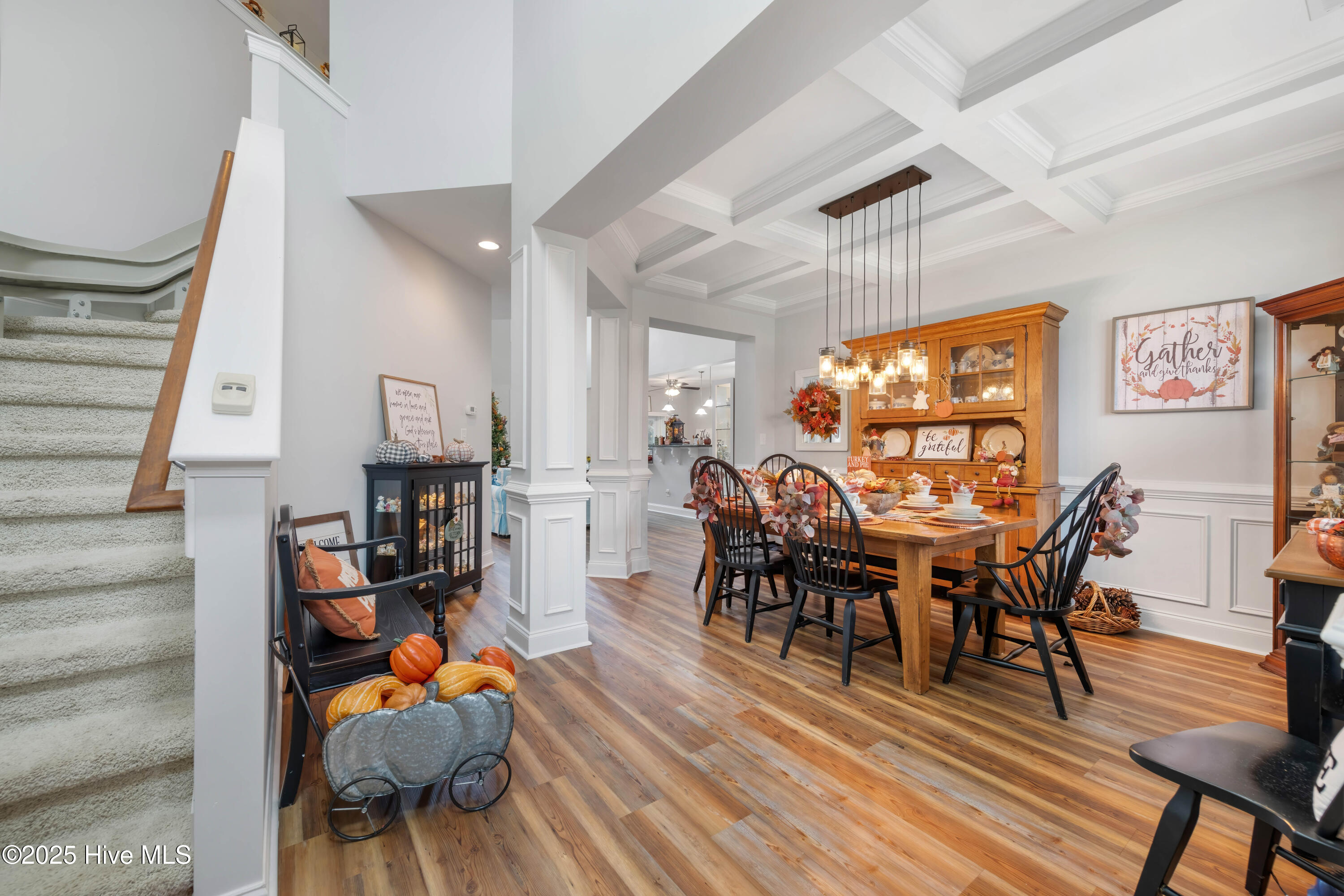 311 Catamaran Road