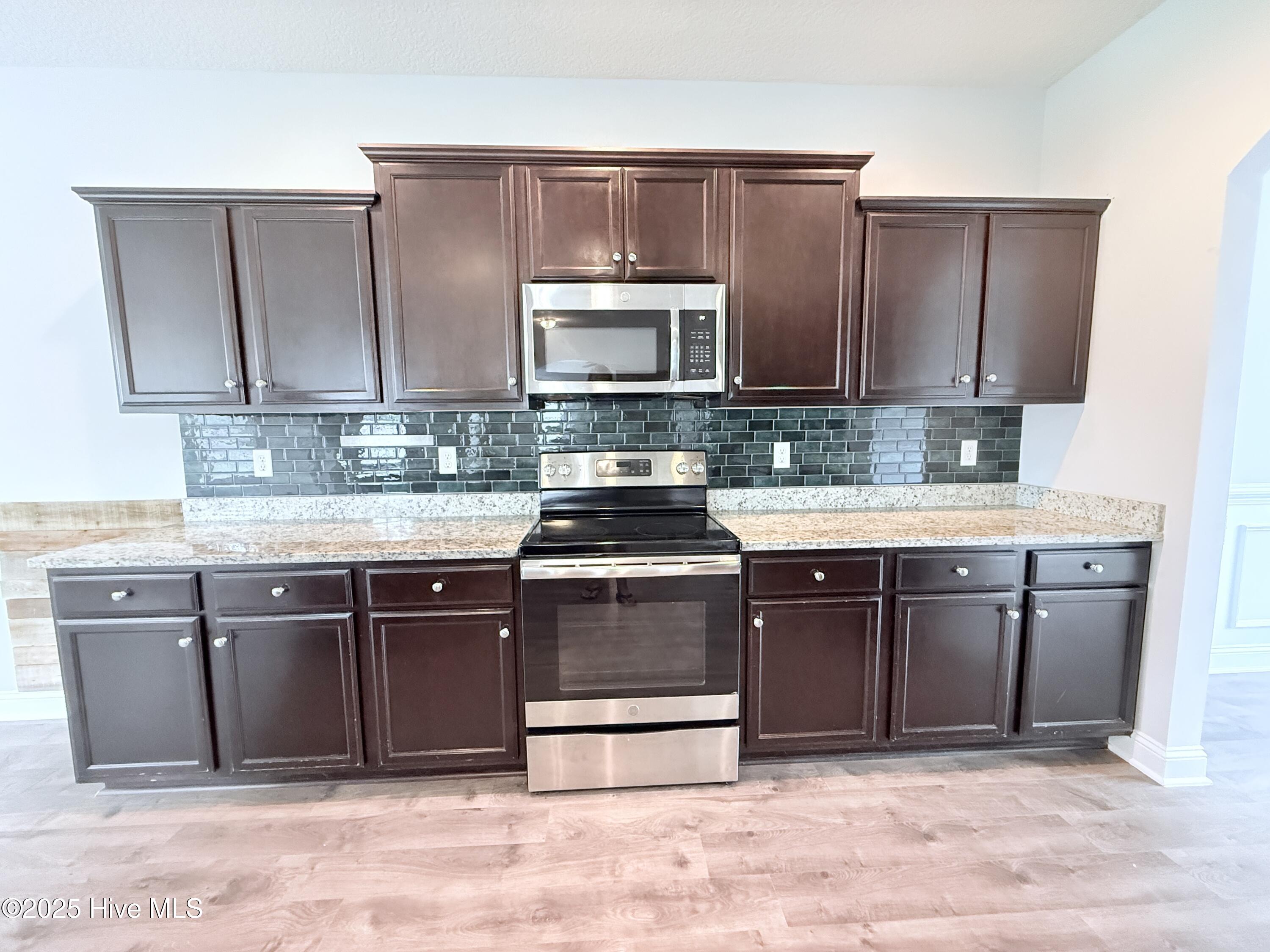 502 Shipyard Court