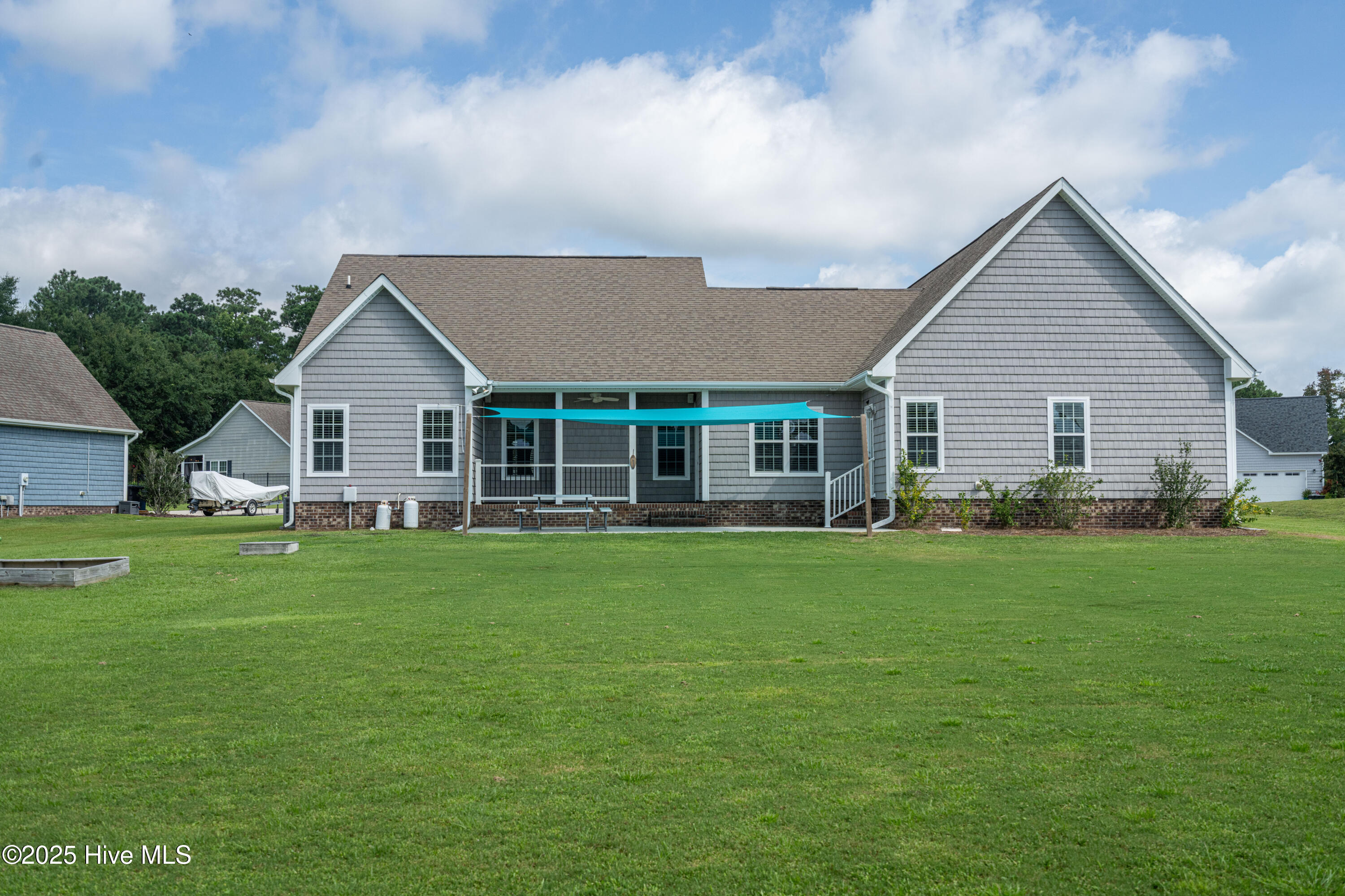 303 Angelfish Court