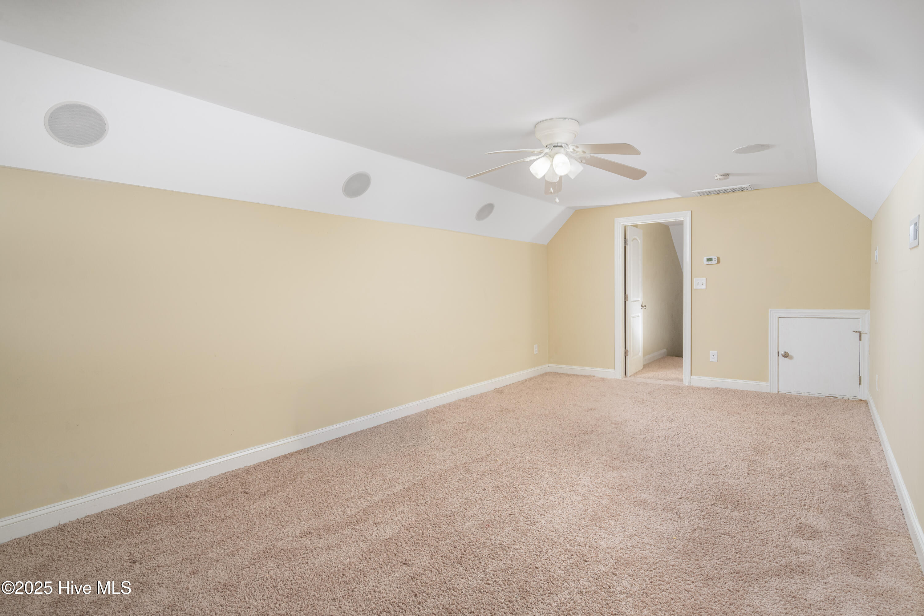 303 Angelfish Court