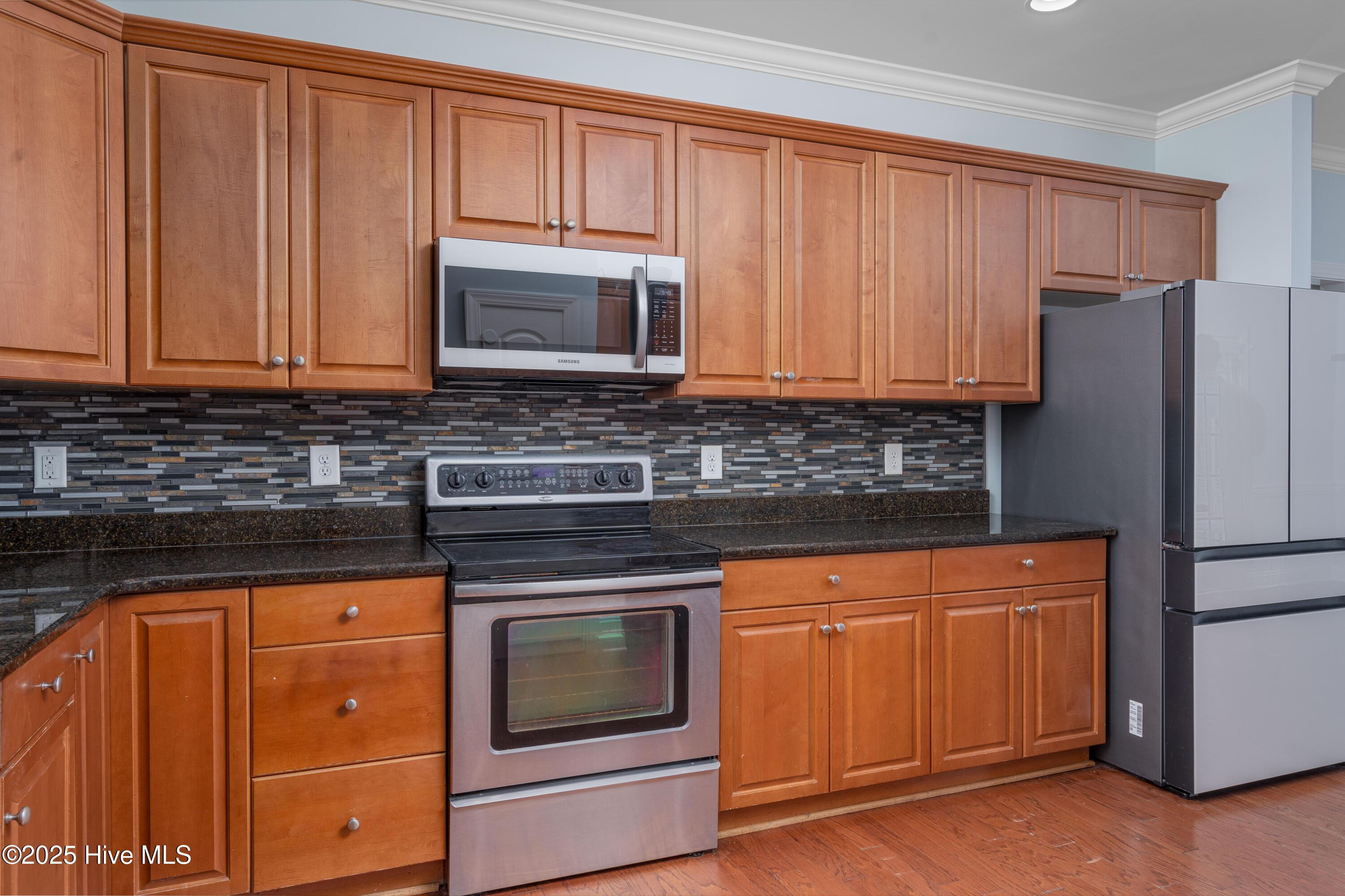 303 Angelfish Court