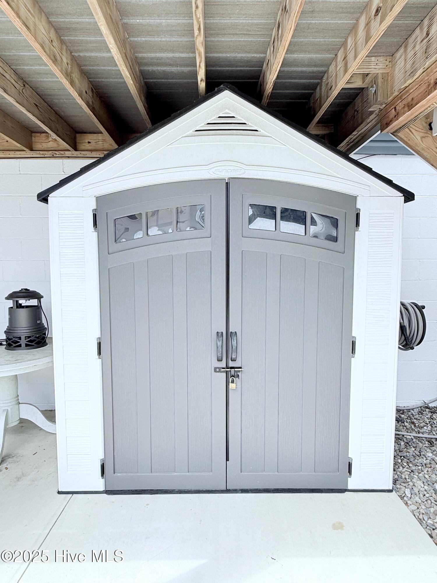 5405 Cedar Tree Lane