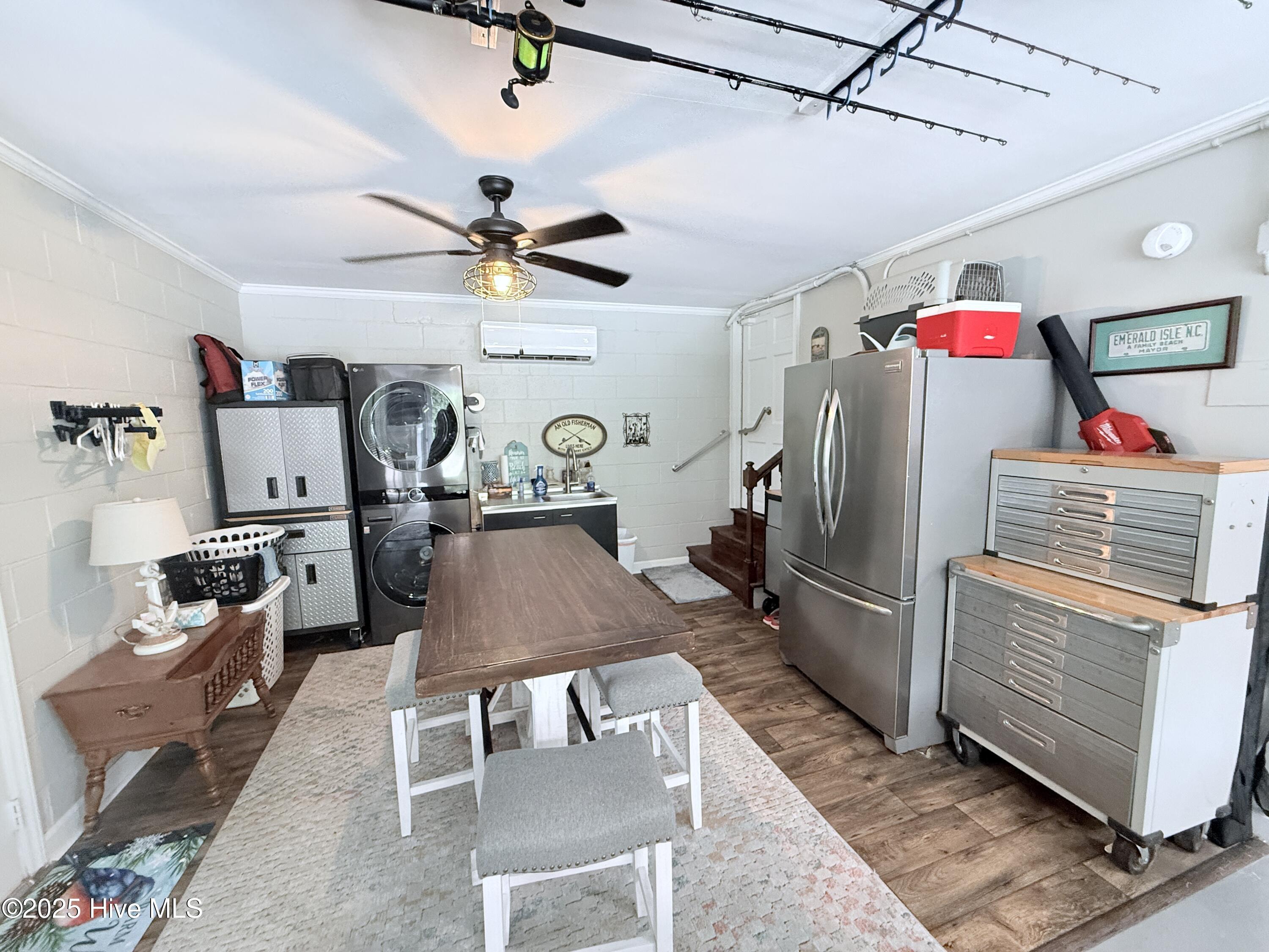 5405 Cedar Tree Lane