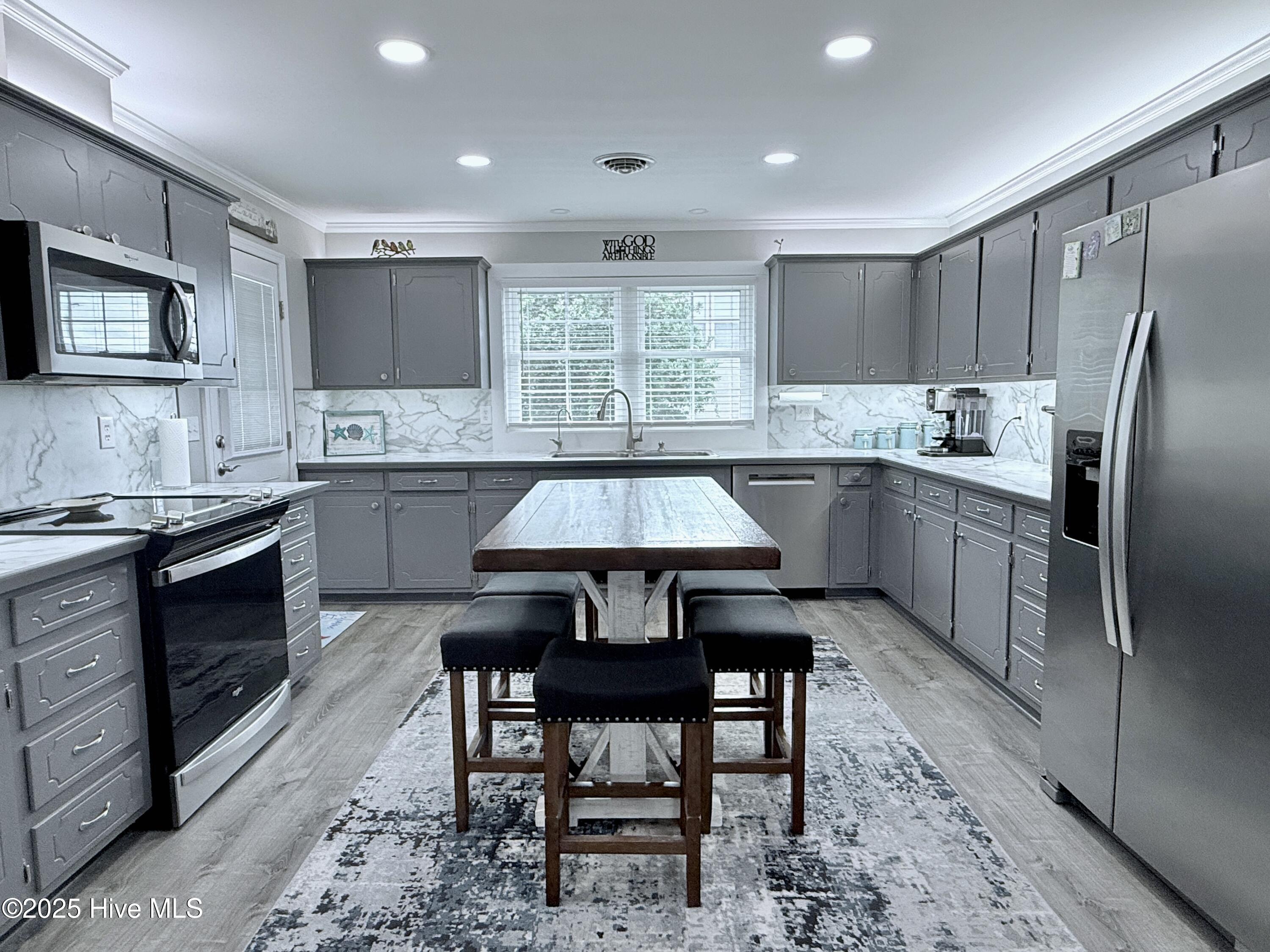 5405 Cedar Tree Lane