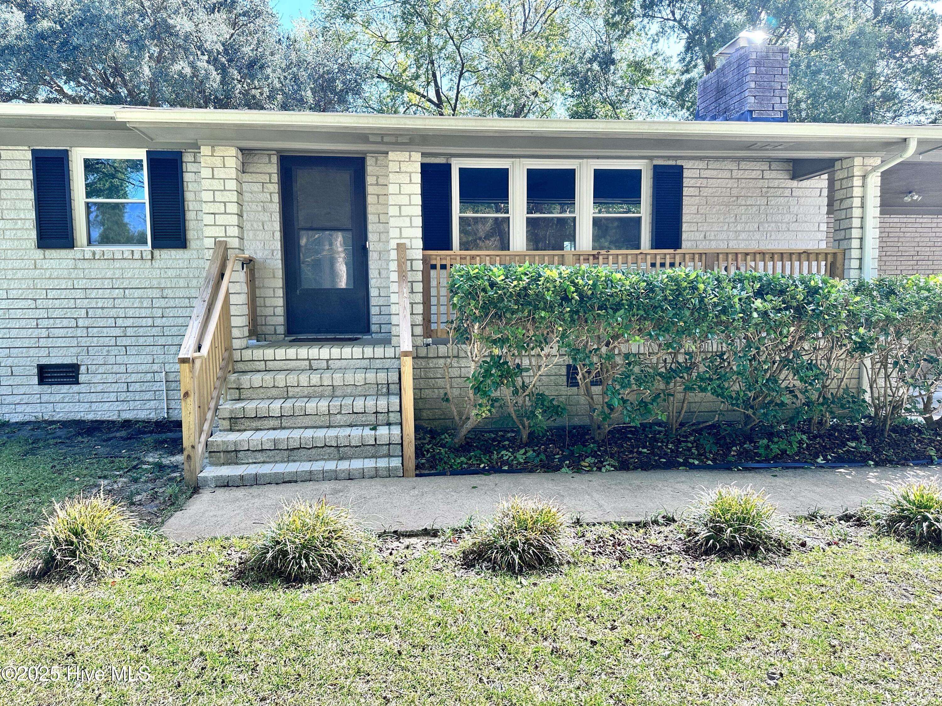 115 Vera Court