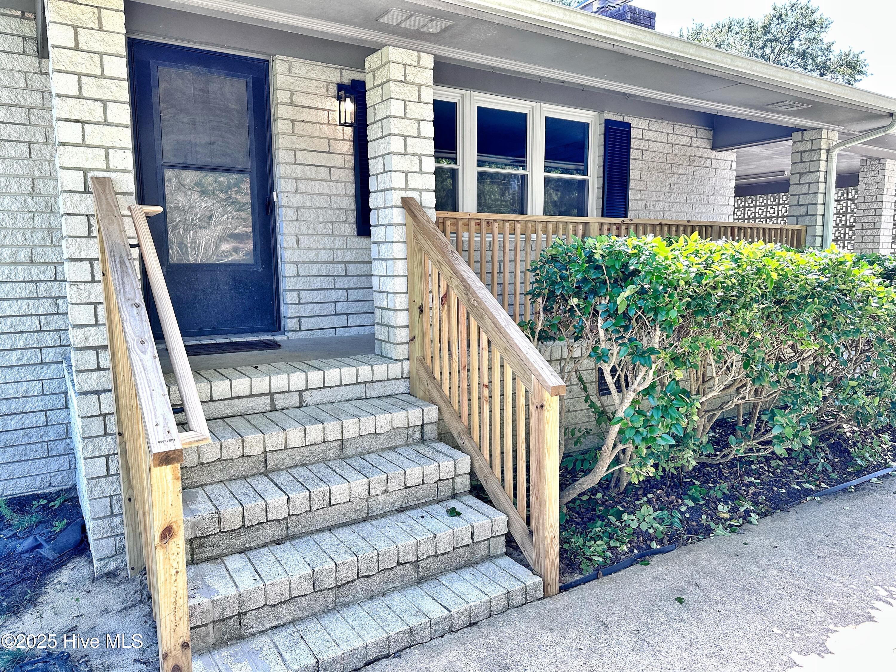 115 Vera Court