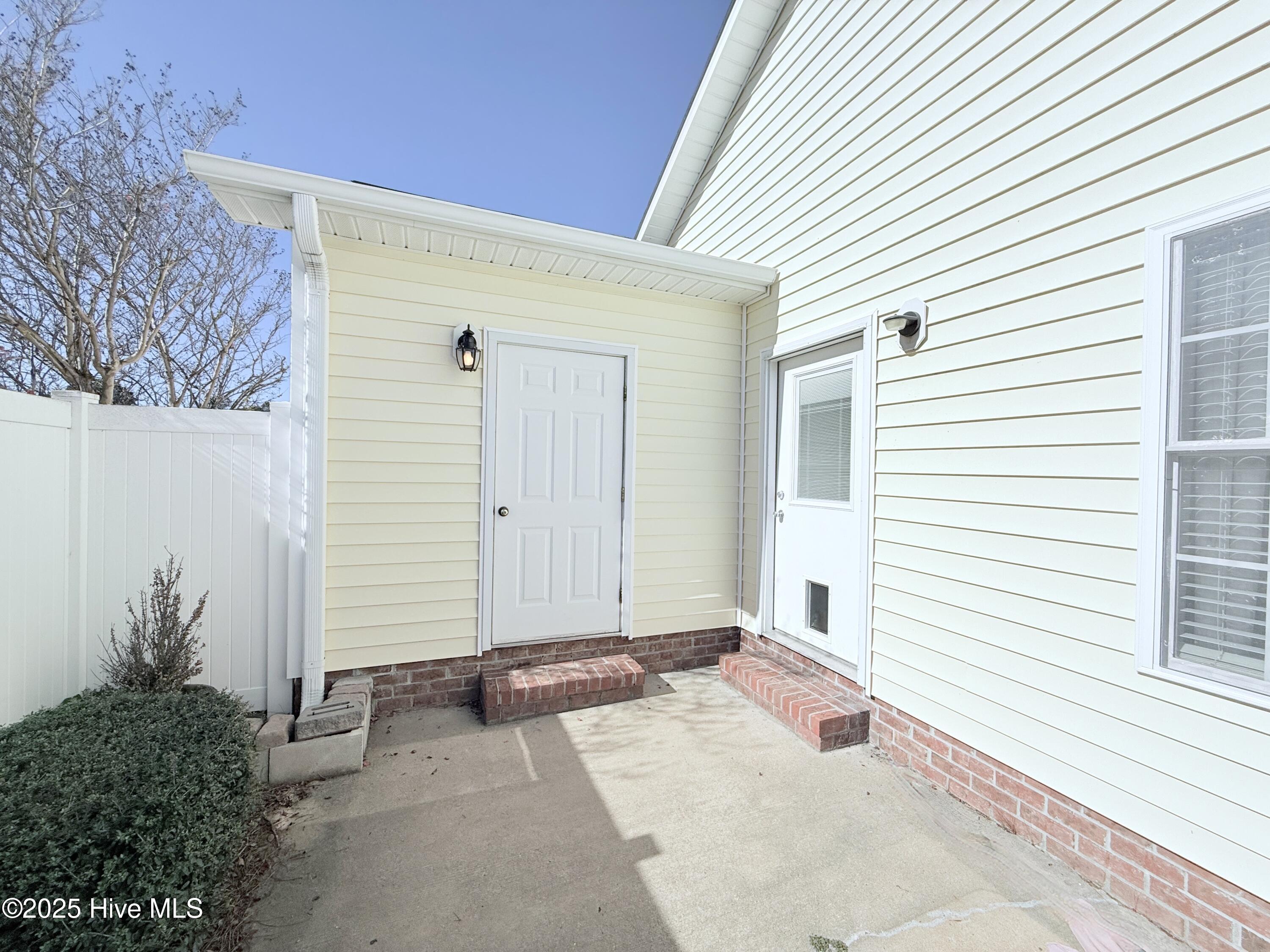 2050 Briarwood Drive