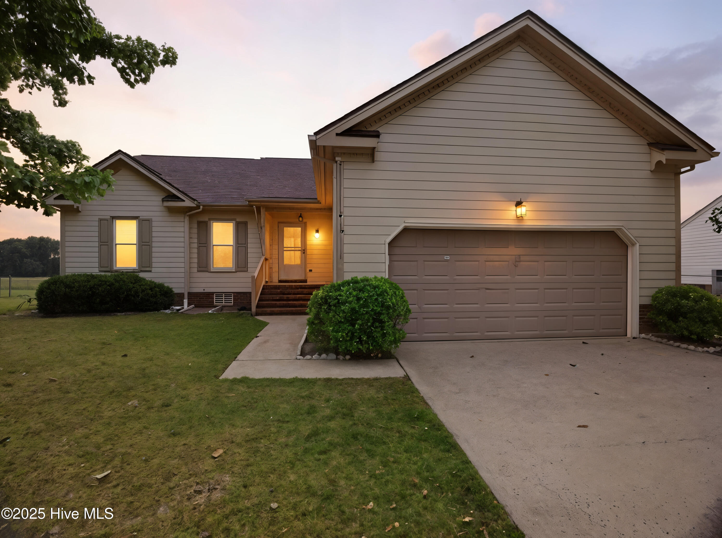 216 Ryan Way