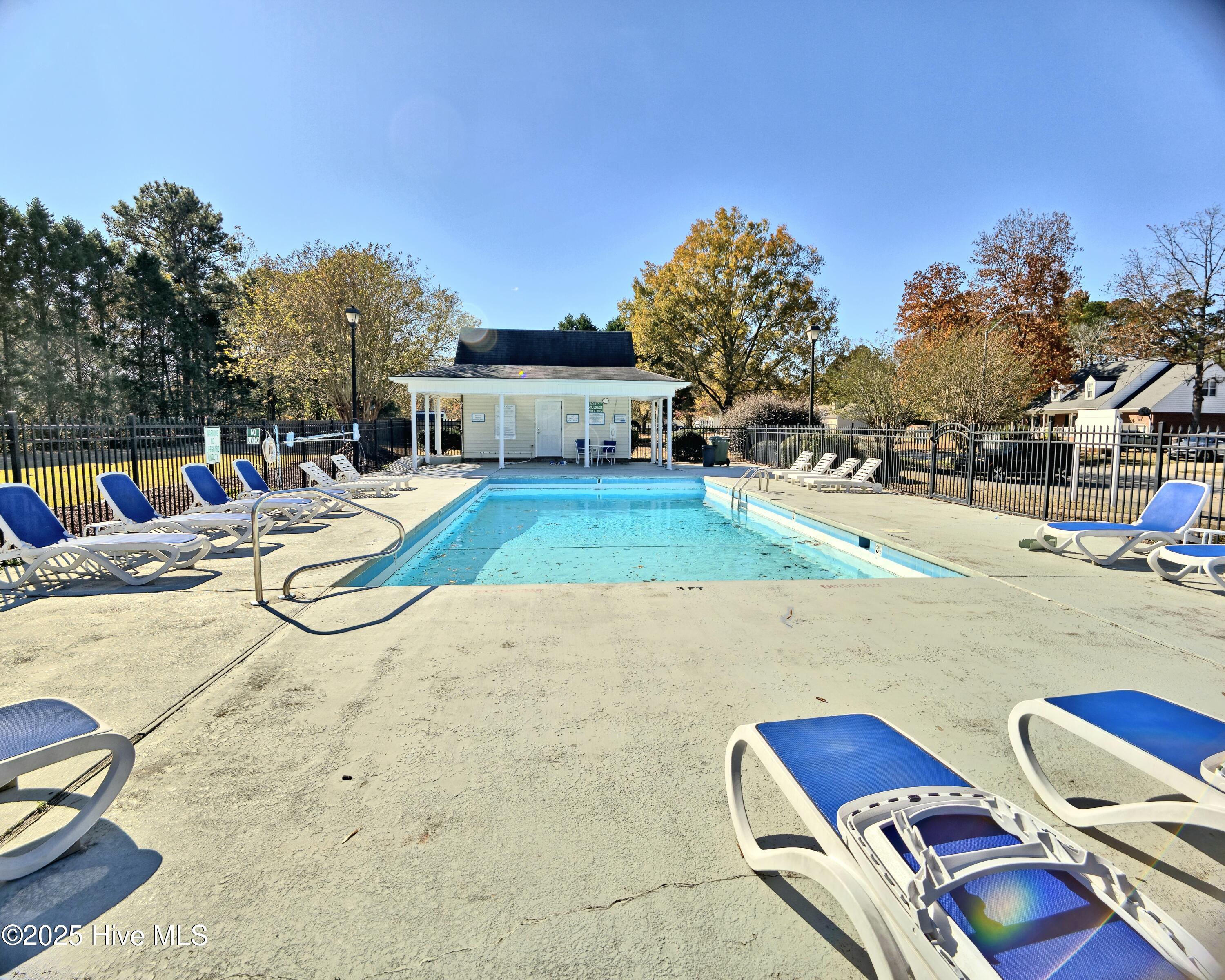 216 Ryan Way