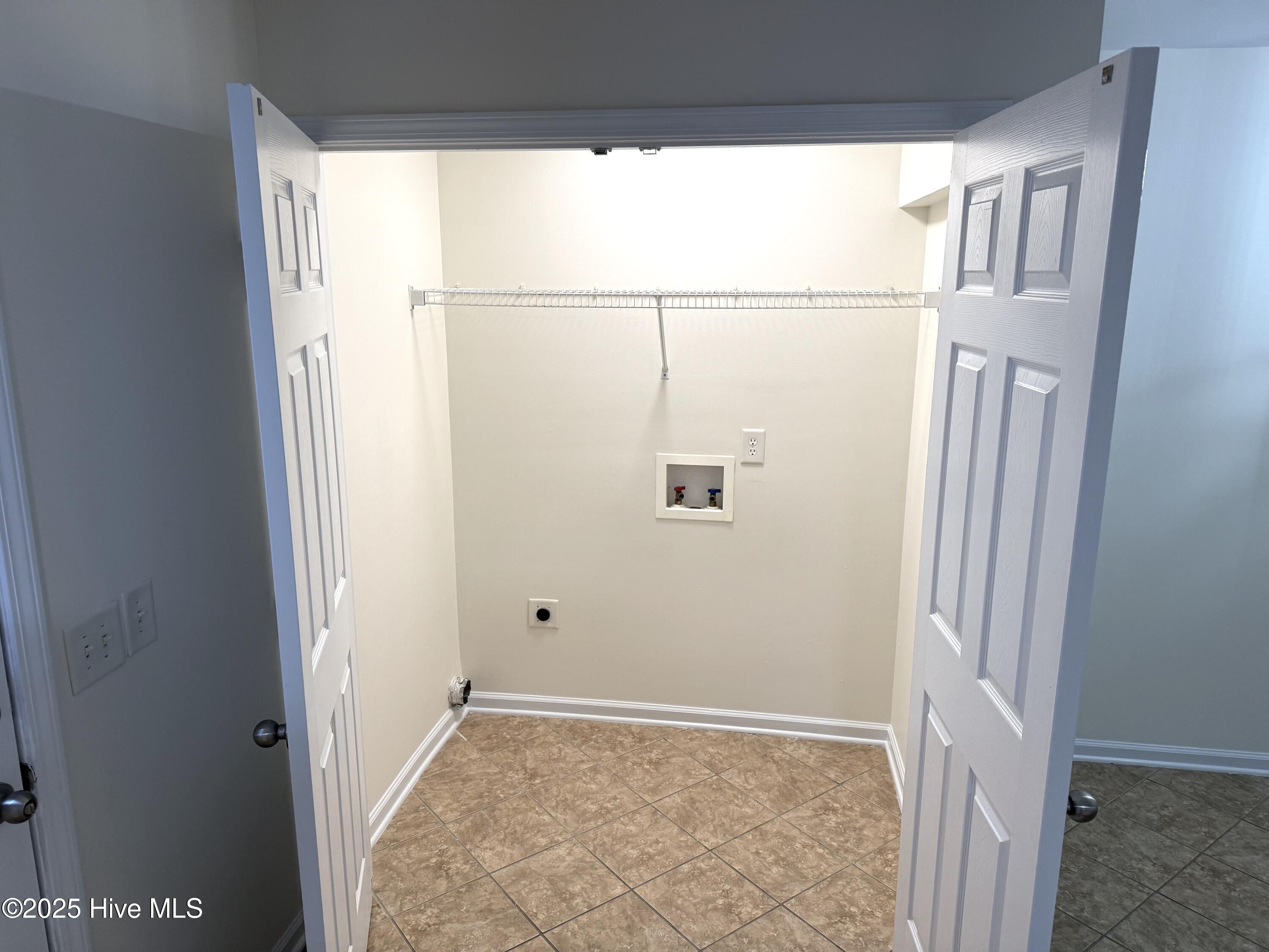 301 Comanche Trail