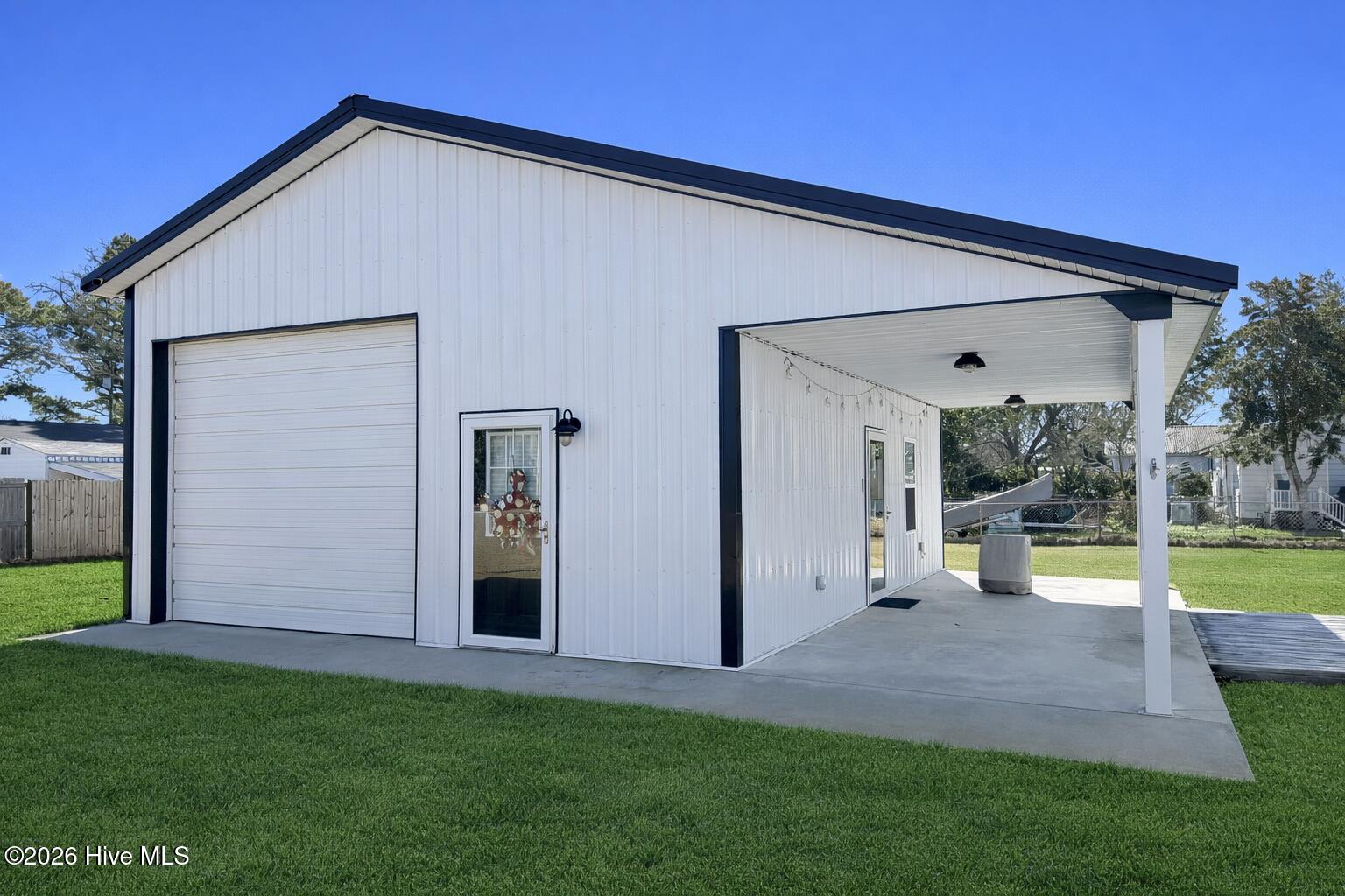 201 Live Oak Street