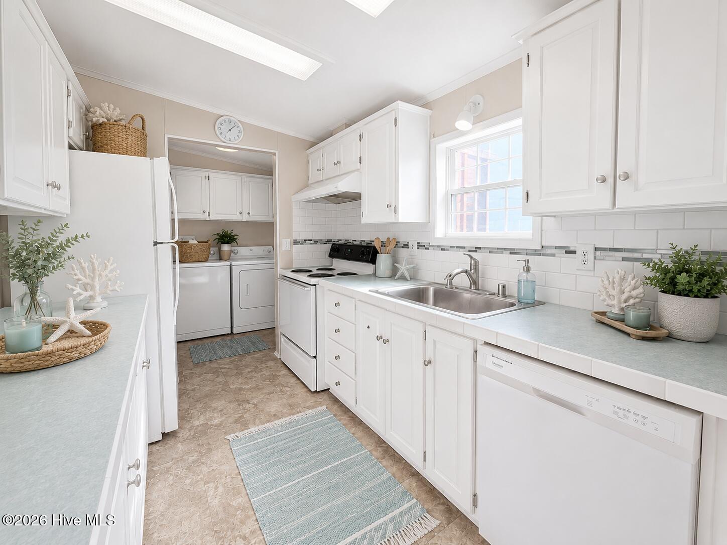 214 Sea Horse Drive