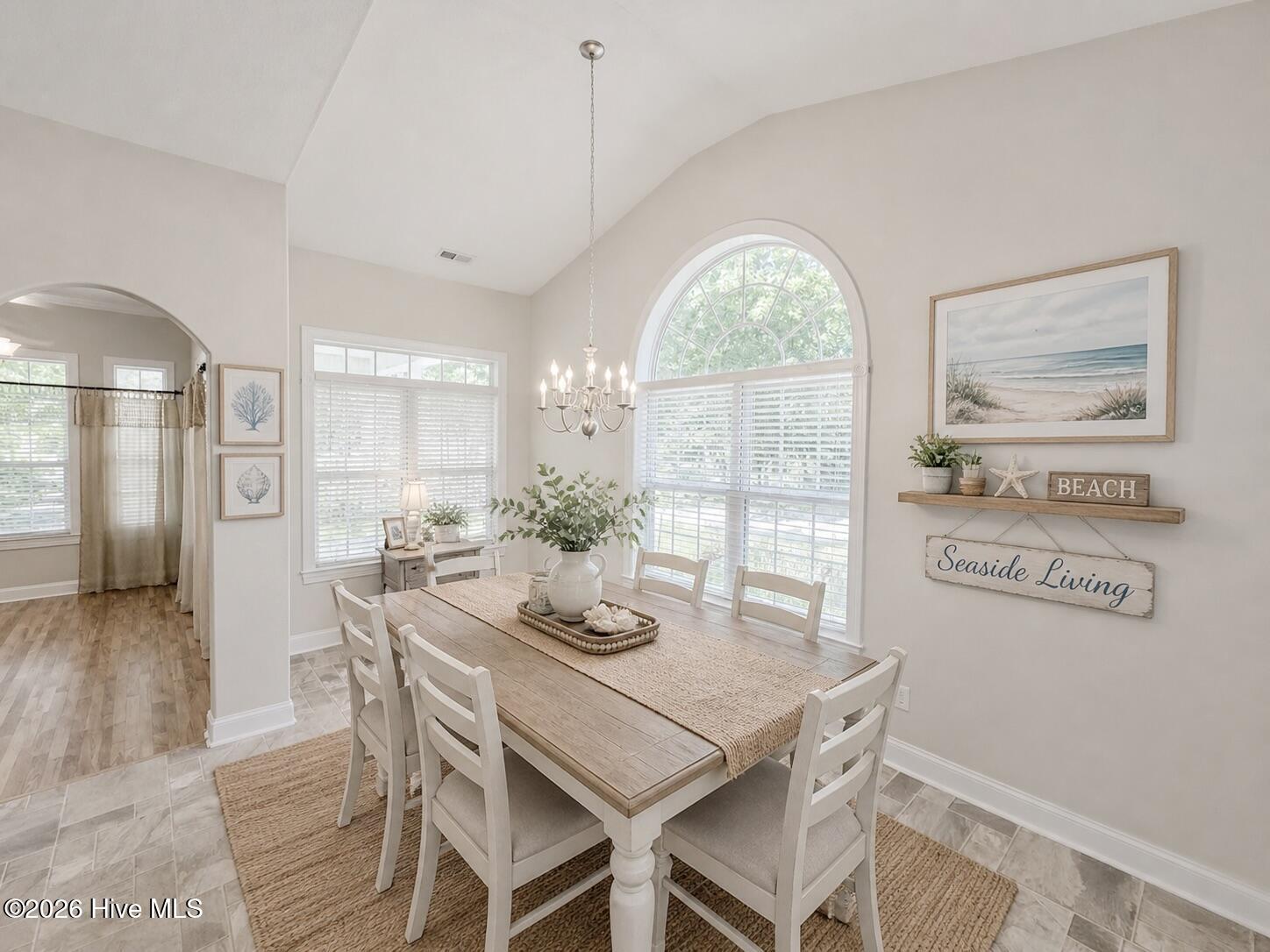 109 Sunburst Circle