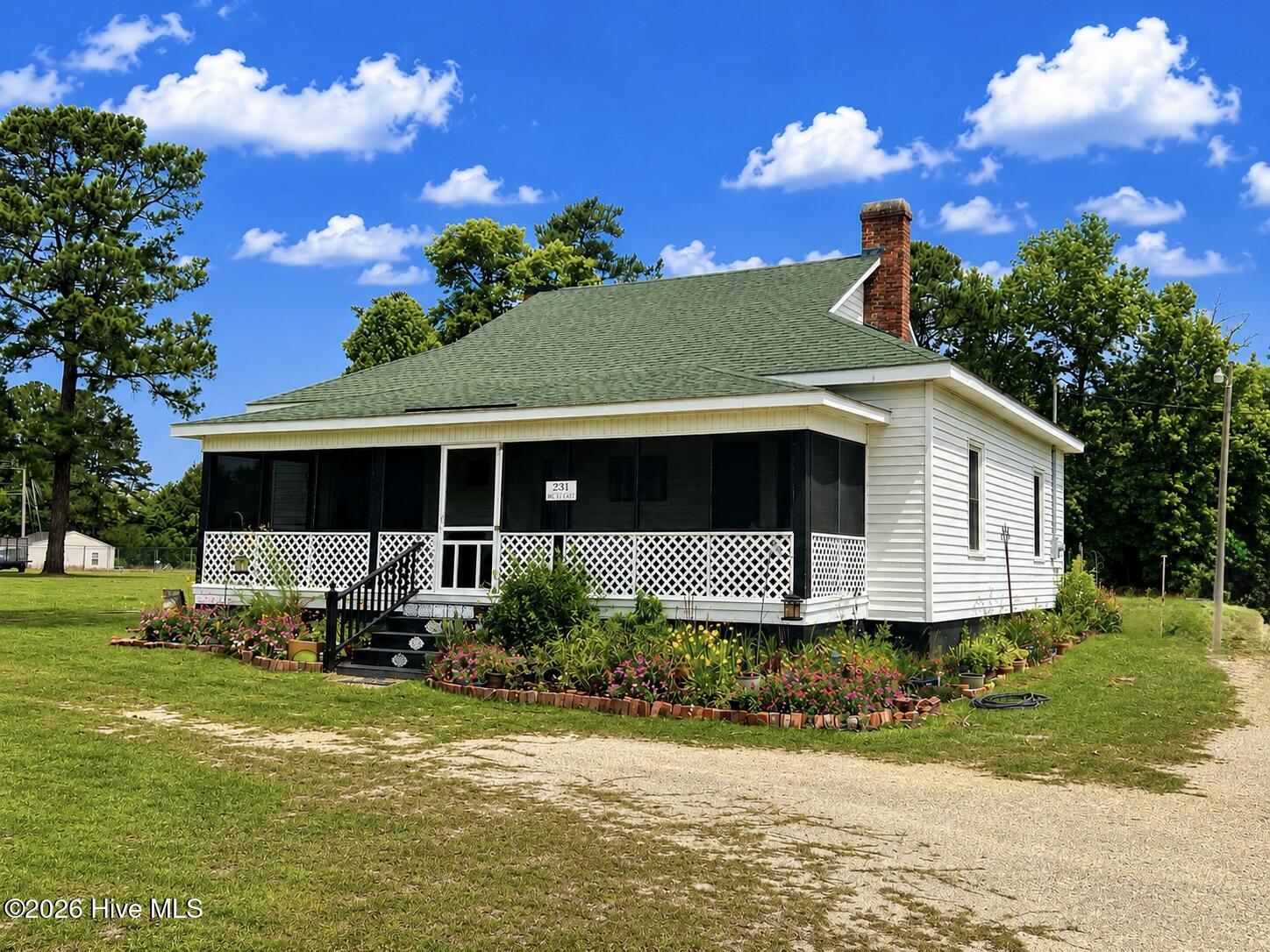 231 N 33 Highway E