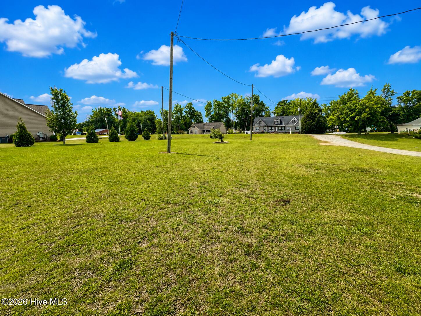 231 N 33 Highway E