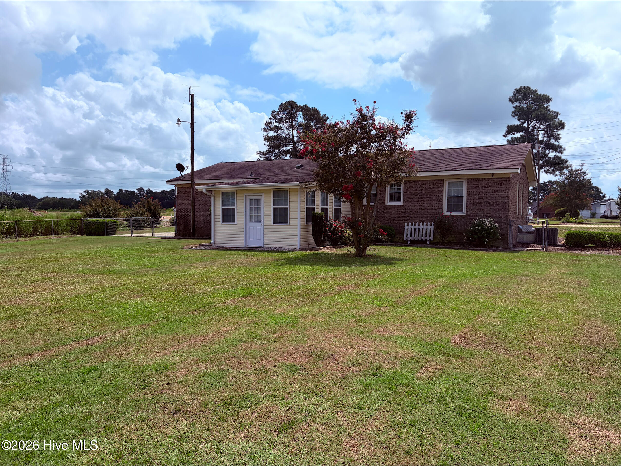 2103 Hilltop Lane