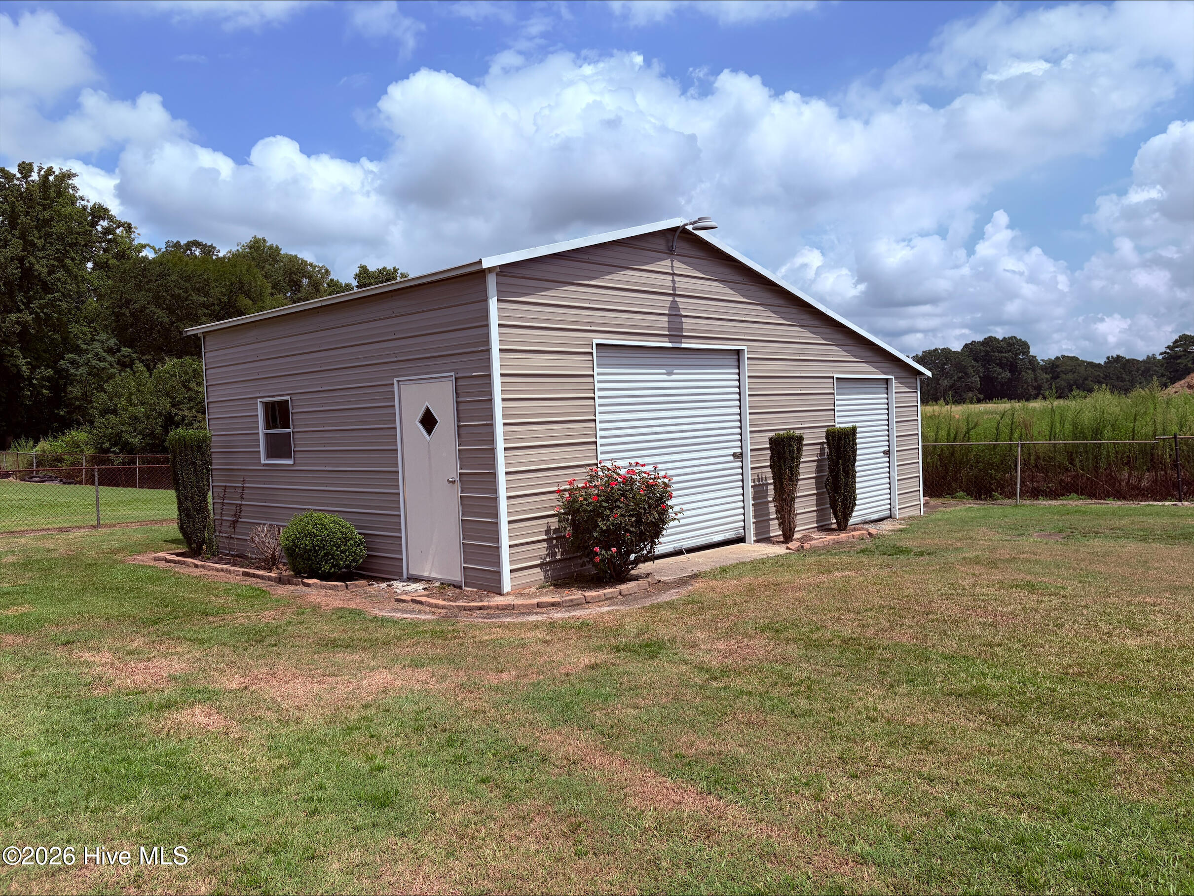 2103 Hilltop Lane