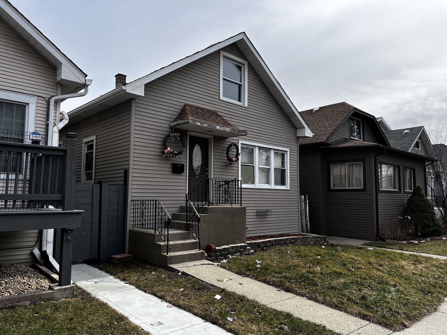 2249 N Narragansett Avenue