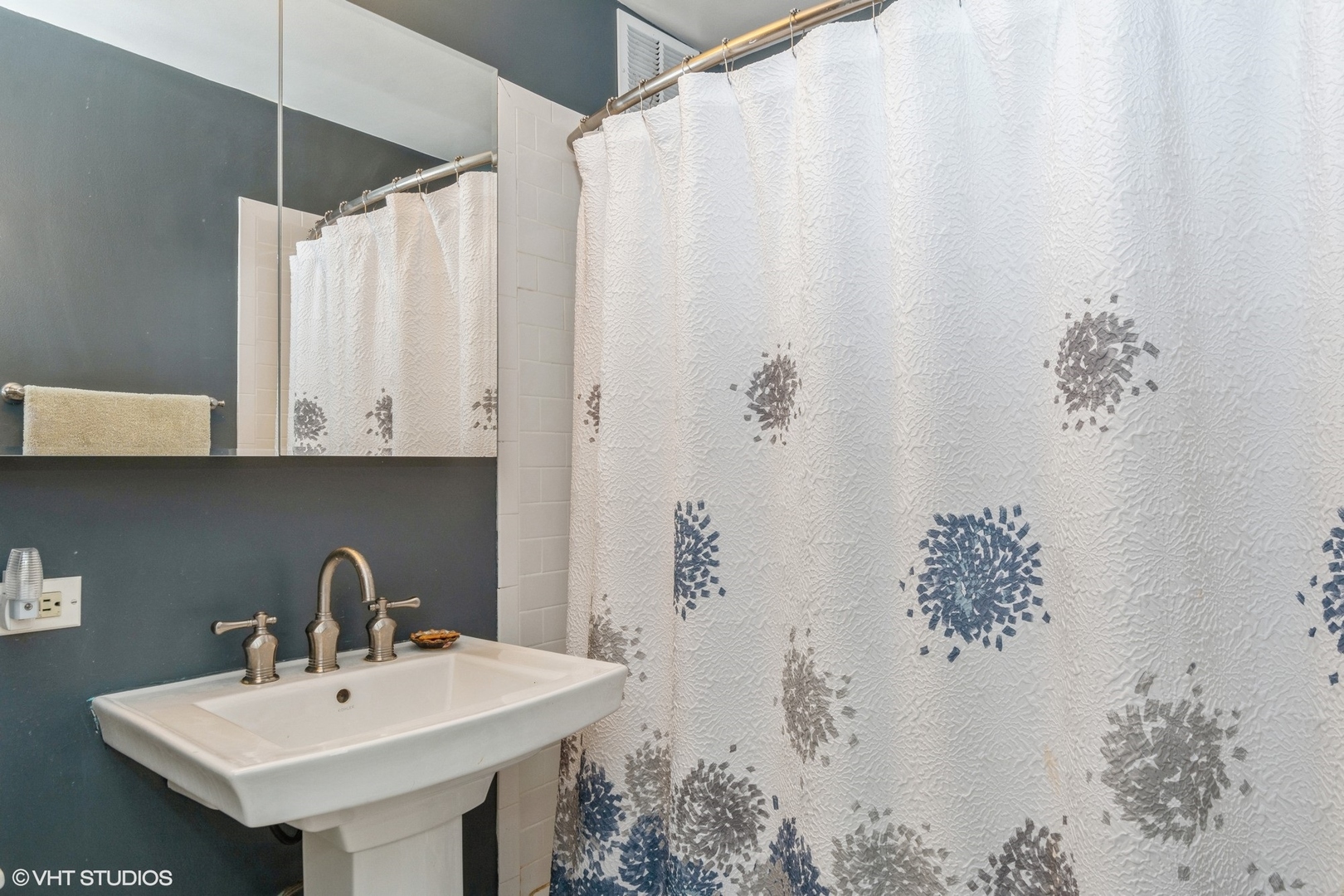 655 W Irving Park Road Unit: 3808