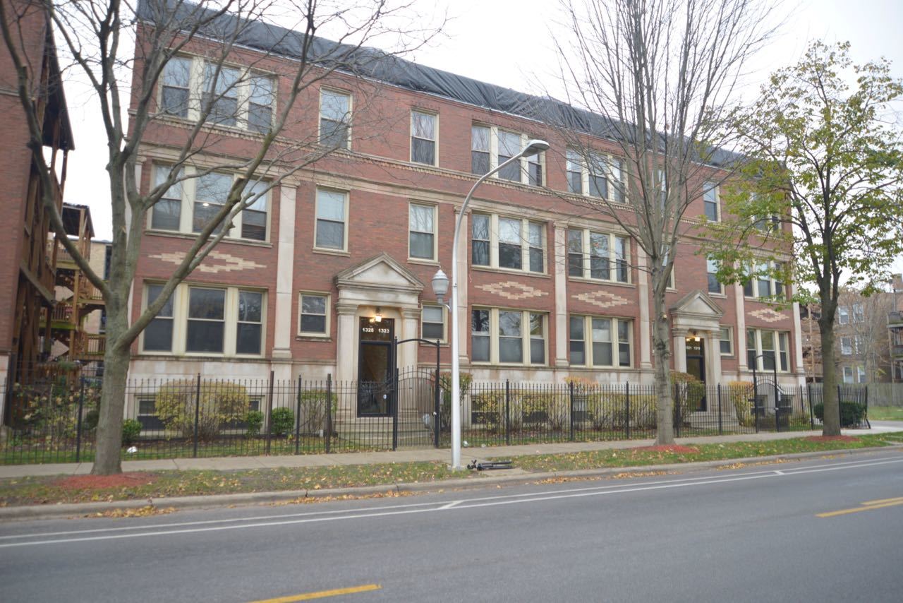 1325 E Marquette Road E Unit: 3