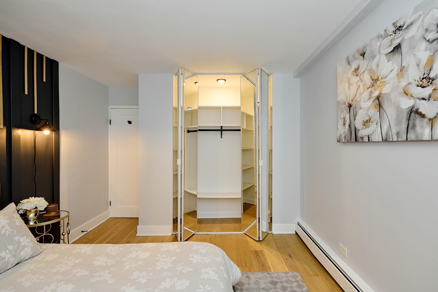 6300 N Sheridan Road Unit: 112