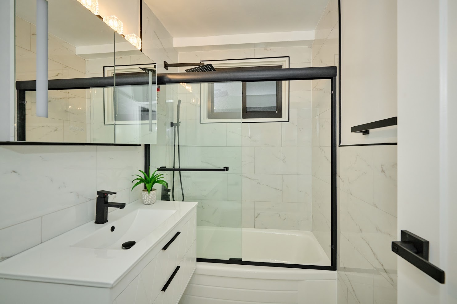 6300 N Sheridan Road Unit: 112