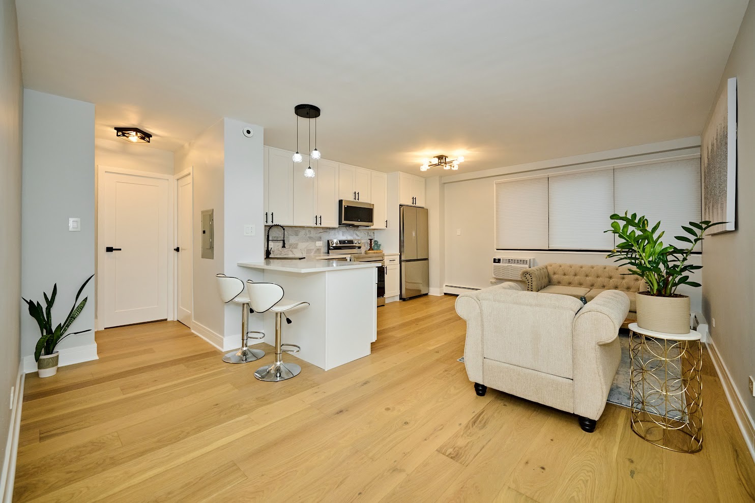 6300 N Sheridan Road Unit: 112