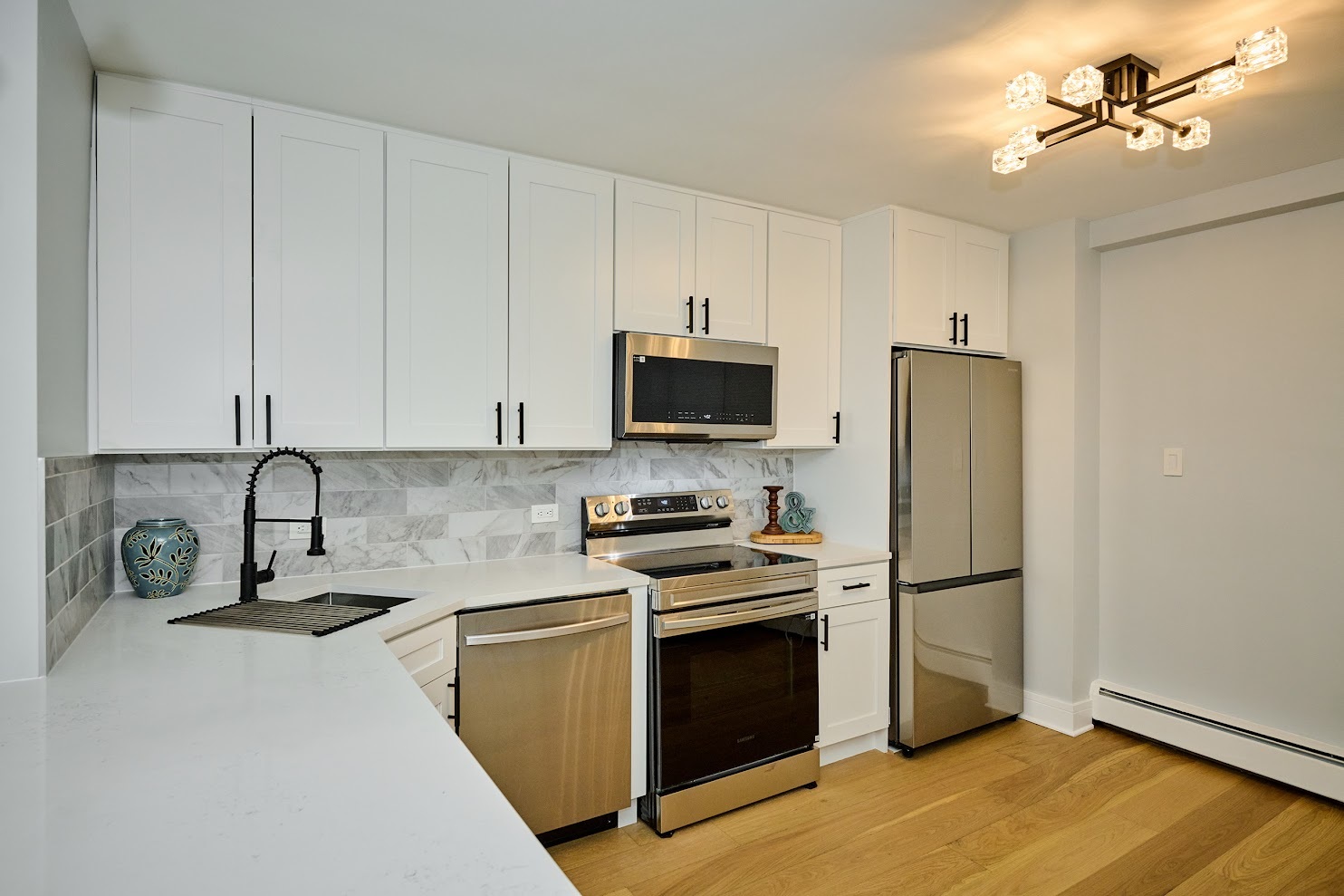 6300 N Sheridan Road Unit: 112