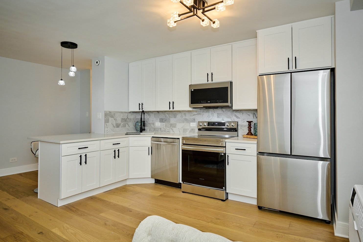 6300 N Sheridan Road Unit: 112