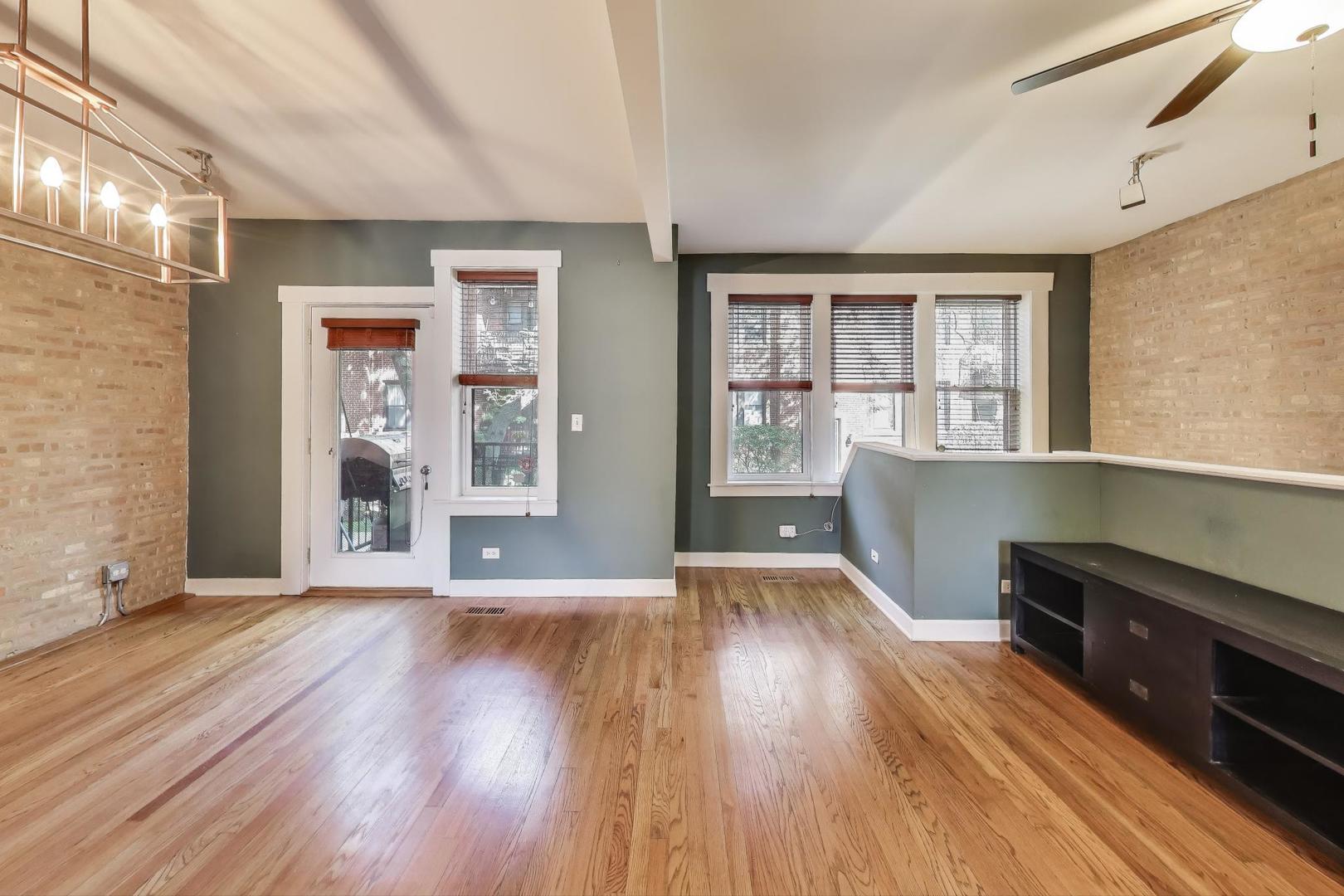 5913 N Paulina Street Unit: 1W