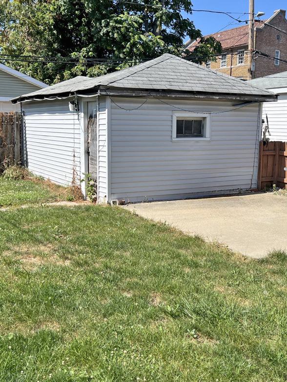 1534 N Lavergne Avenue N