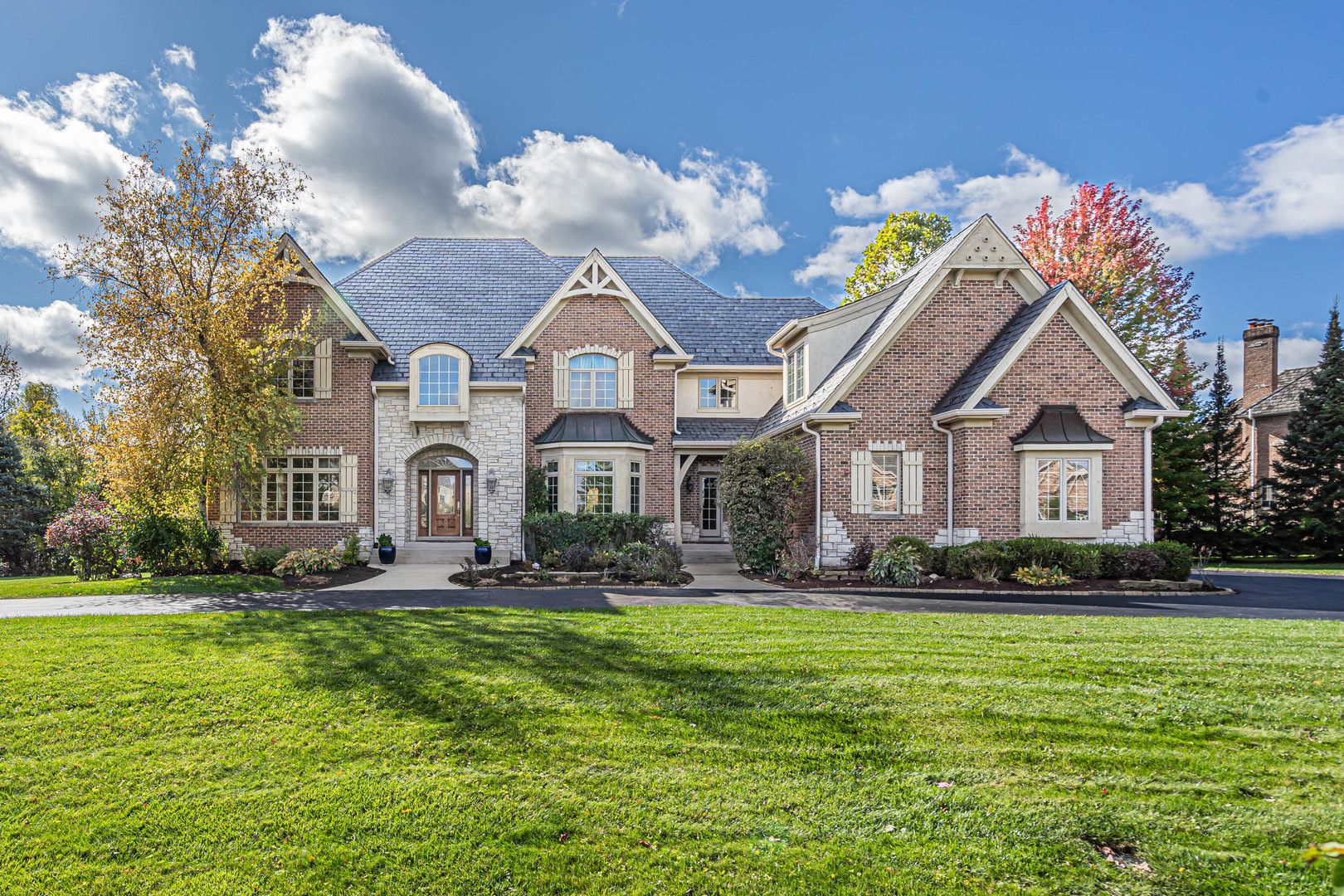4952 TRILLIUM Trail