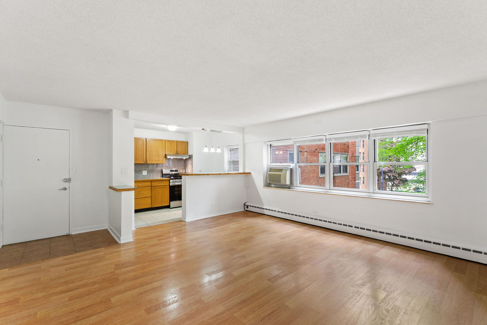 4970 N Marine Drive Unit: 329